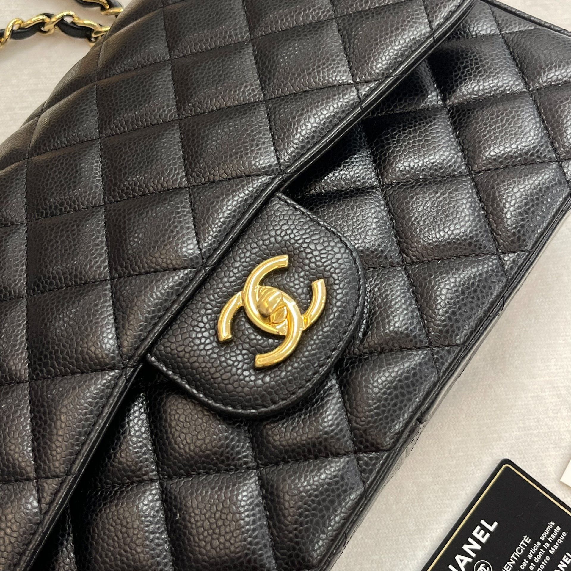 Chanel Pre-loved Bag Very good condition Size ONE SIZE - 9 Thumbnail