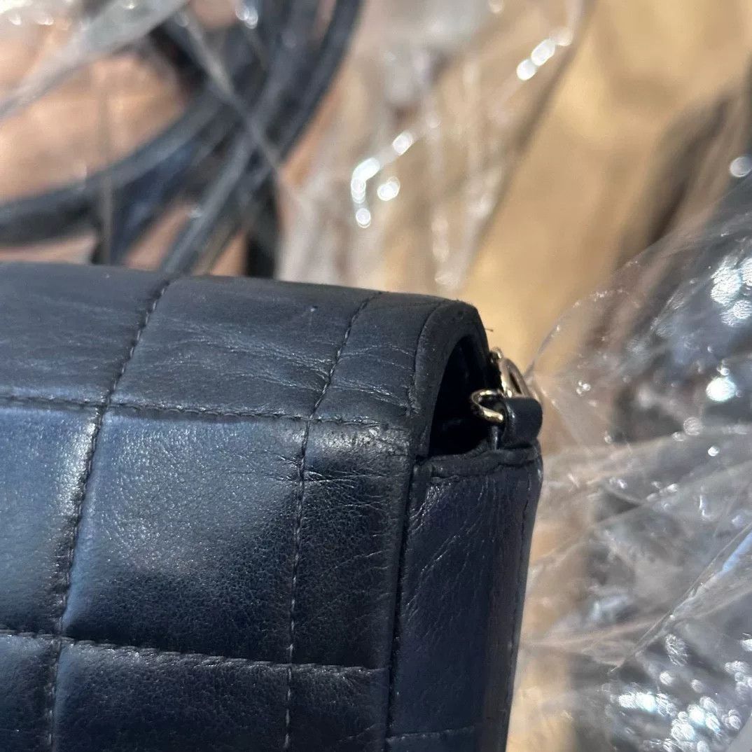 Chanel Pre-loved Bag Very good condition Size ONE SIZE - 4 Thumbnail