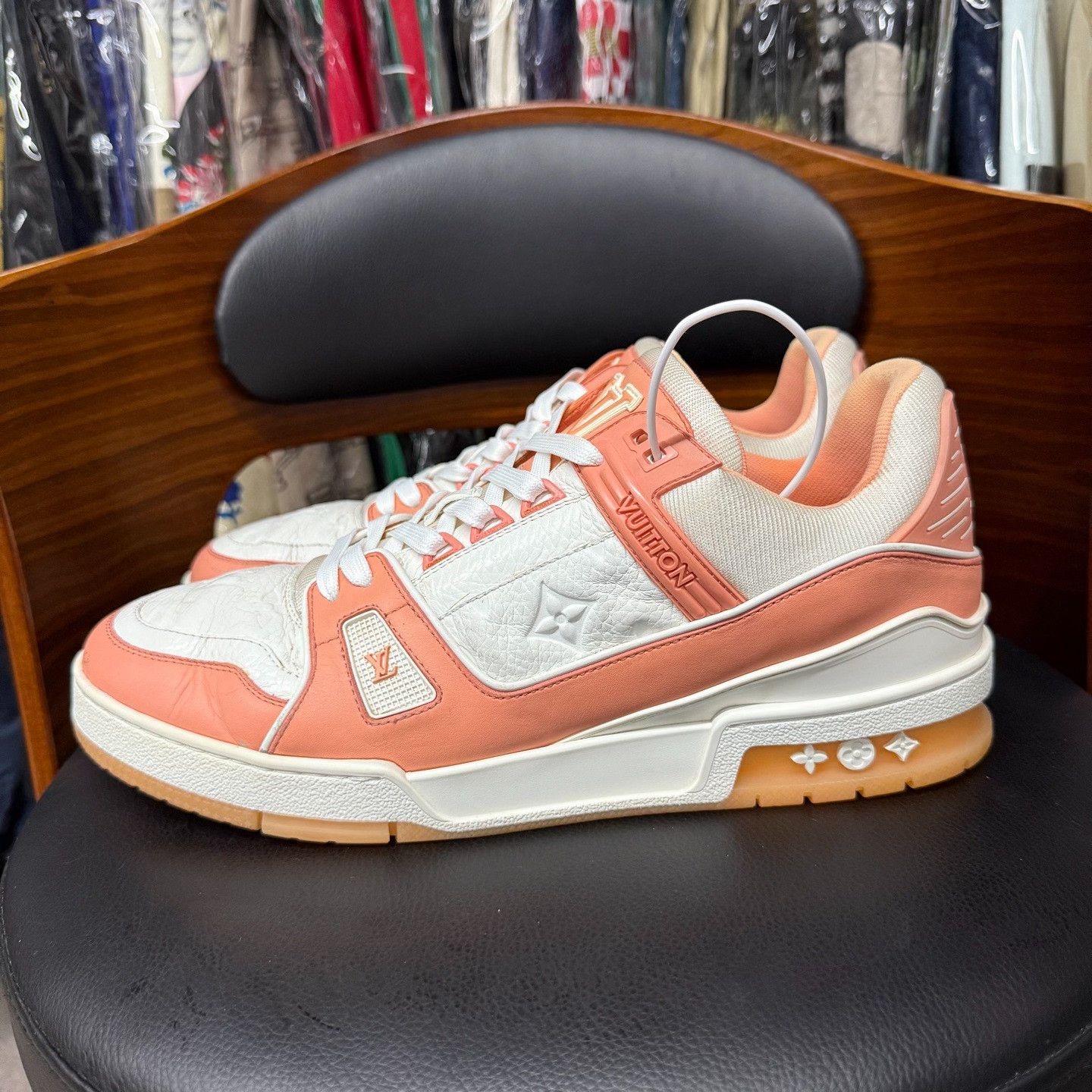 Louis Vuitton Louis Vuitton Training Pink Lowtop Sneakers 10.5 Men Size US 10.5 / EU 43-44 - 6 Thumbnail