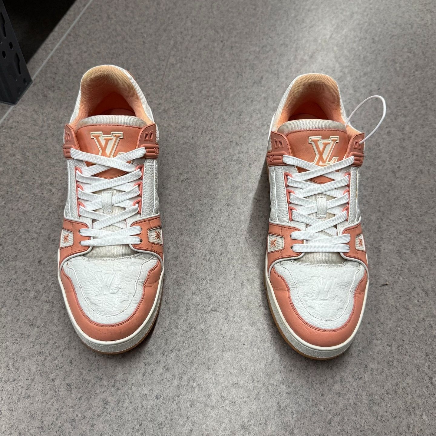 Louis Vuitton Louis Vuitton Training Pink Lowtop Sneakers 10.5 Men Size US 10.5 / EU 43-44 - 5 Thumbnail
