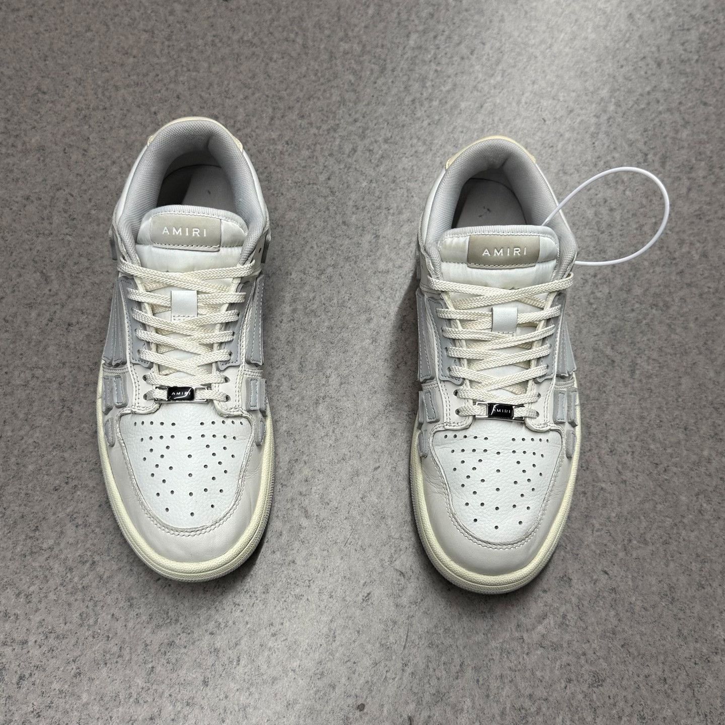 Amiri Amiri Distressed White Lowtop Sneakers 10 Men Size US 10 / EU 43 - 5 Thumbnail