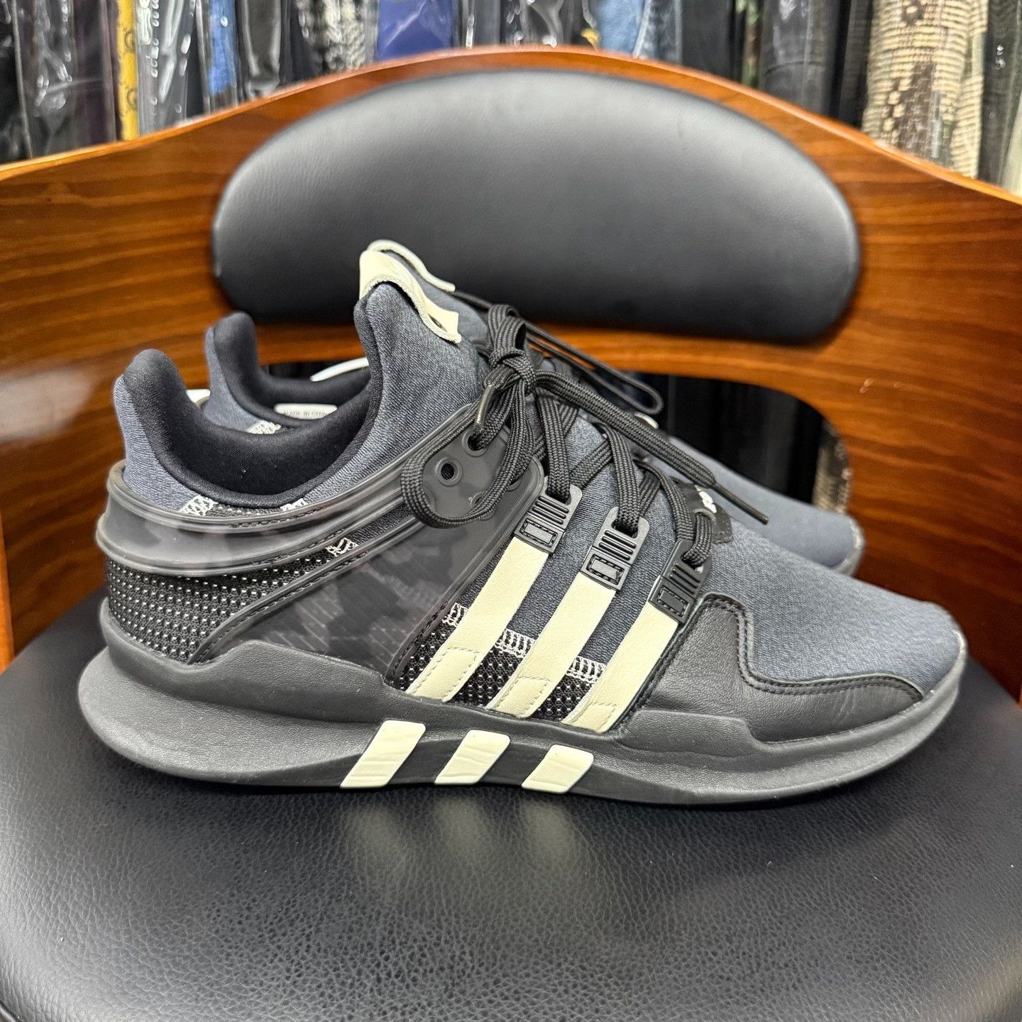 Adidas Adidas Collab Black Lowtop Sneakers 10 Men Size US 10 / EU 43 - 4 Thumbnail