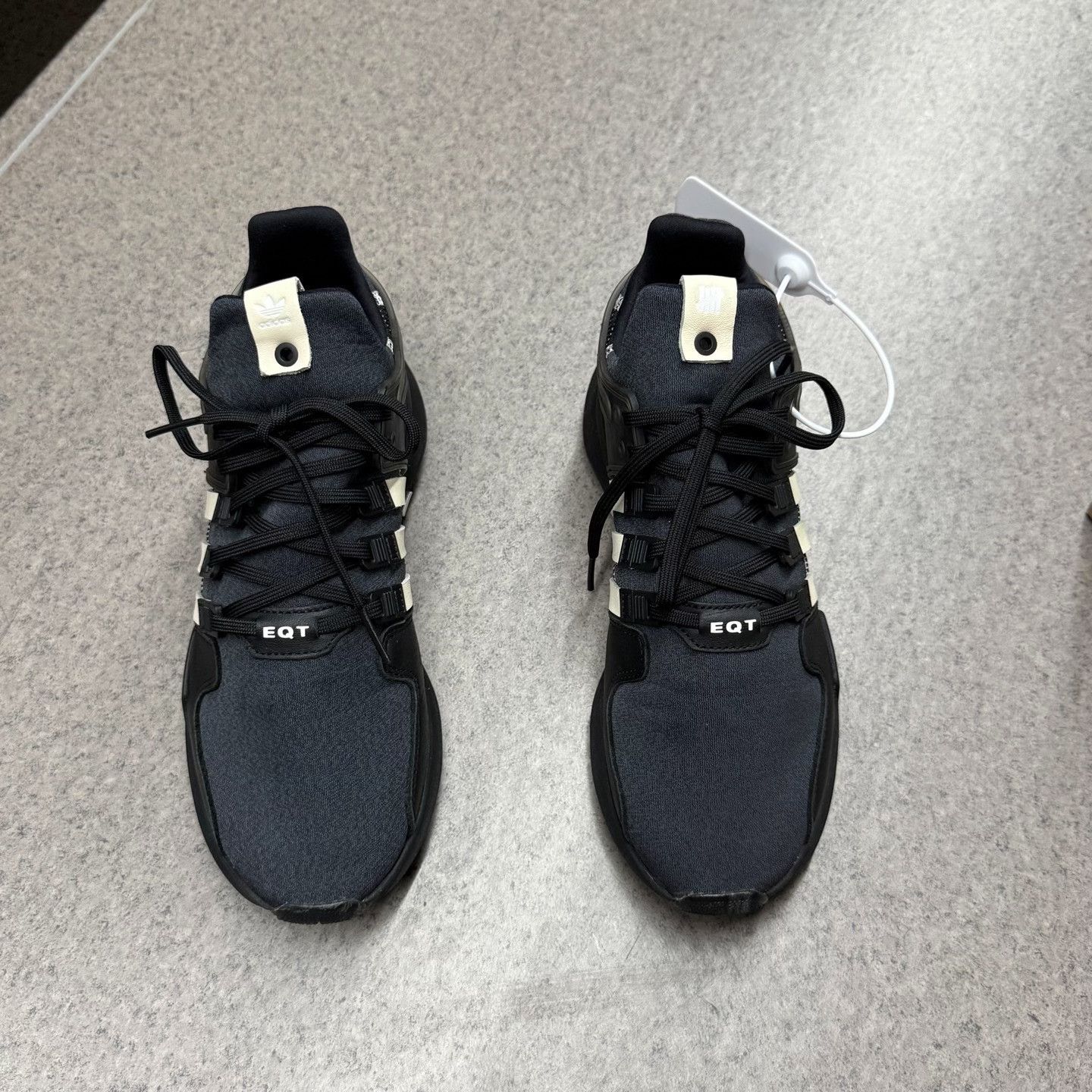 Adidas Adidas Collab Black Lowtop Sneakers 10 Men Size US 10 / EU 43 - 5 Thumbnail