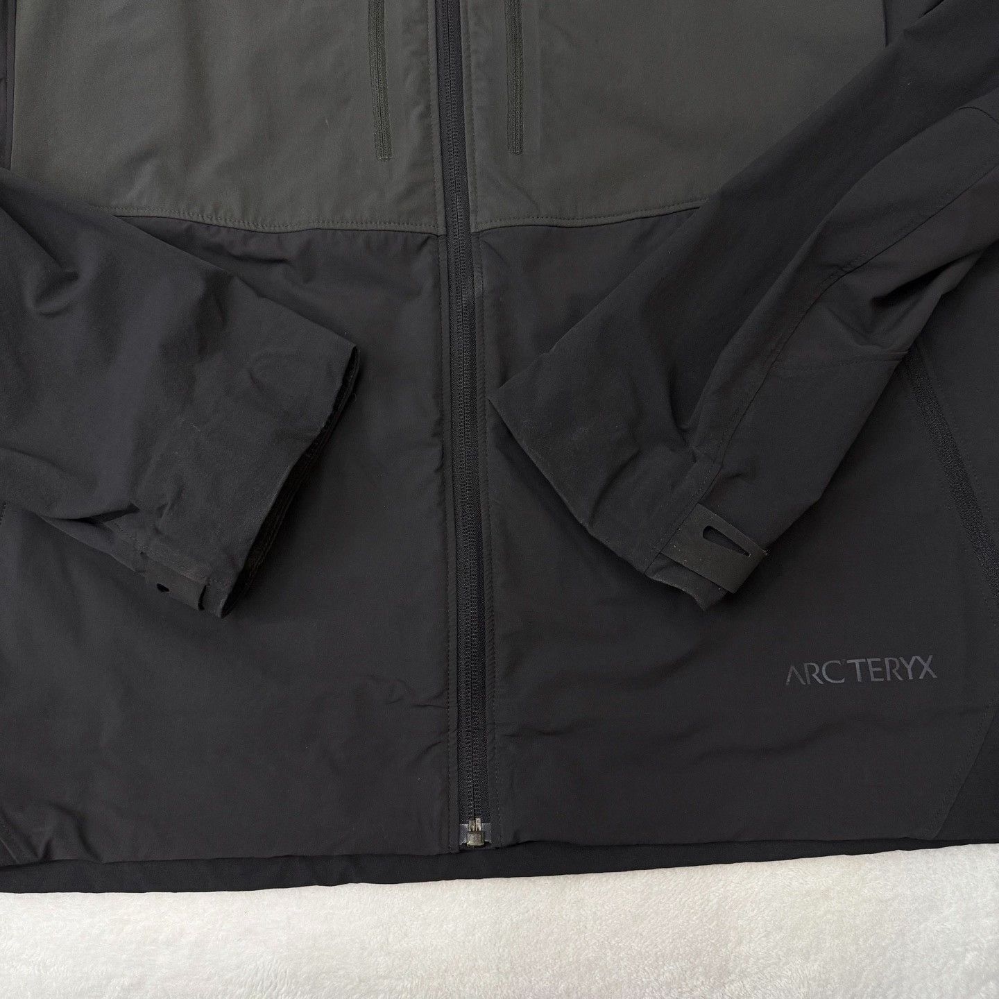 Arc'teryx Green T-Shirt l Men Size US L / EU 52-54 / 3 - 2 Thumbnail