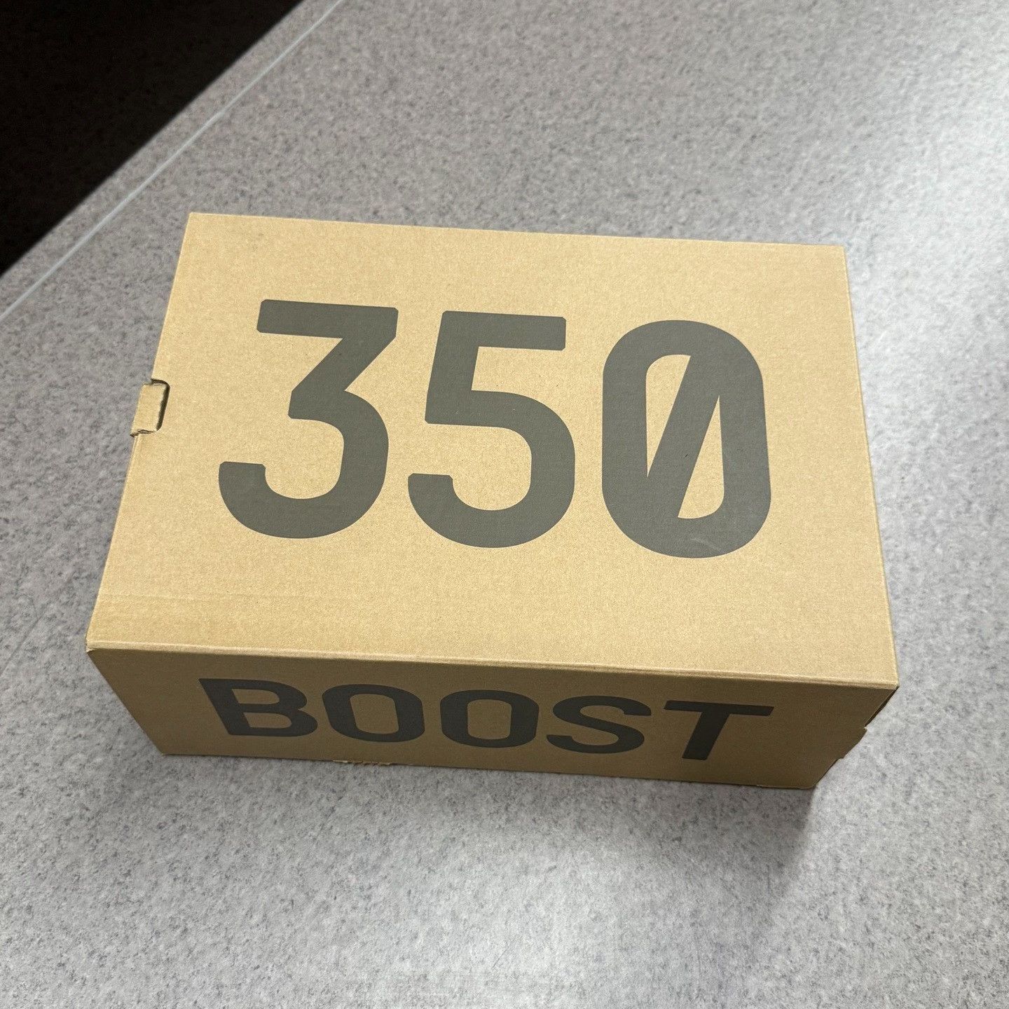 Adidas Adidas YEEZY350 Lowtop Sneakers 10.5 Men Size US 10.5 / EU 43-44 - 9 Thumbnail