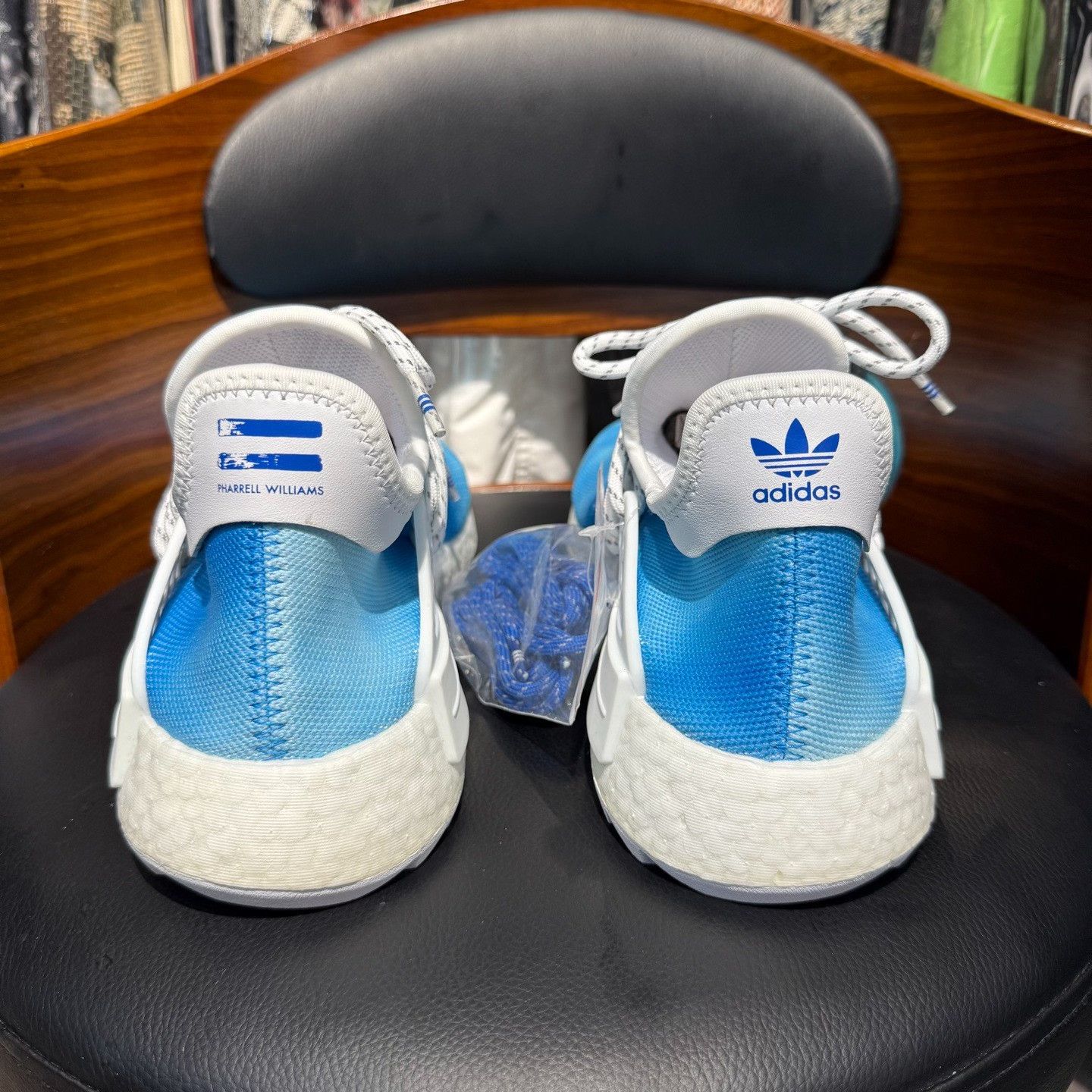 Adidas Adidas Lowtop Sneakers 9 Men Size US 9 / EU 42 - 3 Thumbnail