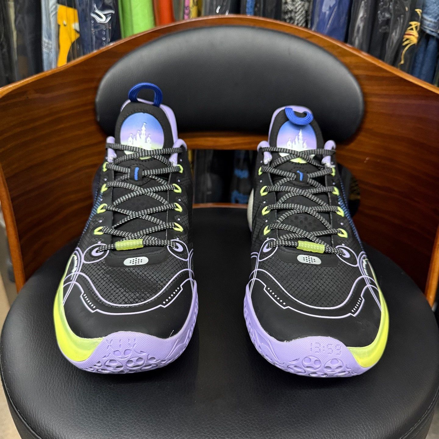 Li-Ning Li-Ning Purple Lowtop Sneakers 10.5 Men Size US 10.5 / EU 43-44 - 2 Thumbnail