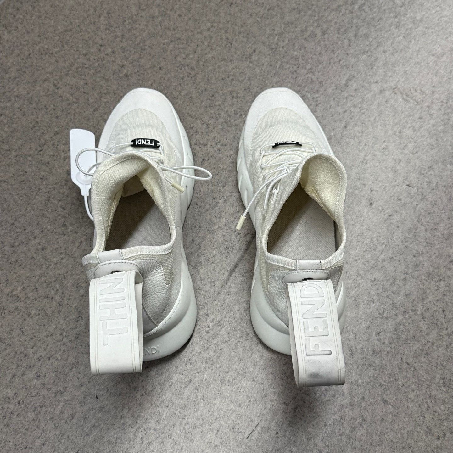Fendi Fendi White Lowtop Sneakers 7.5 Men Size US 7.5 / EU 40-41 - 8 Thumbnail