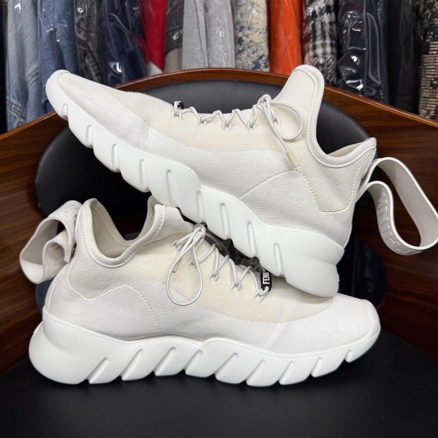 Fendi Fendi White Lowtop Sneakers 7.5 Men Size US 7.5 / EU 40-41 - 7 Thumbnail