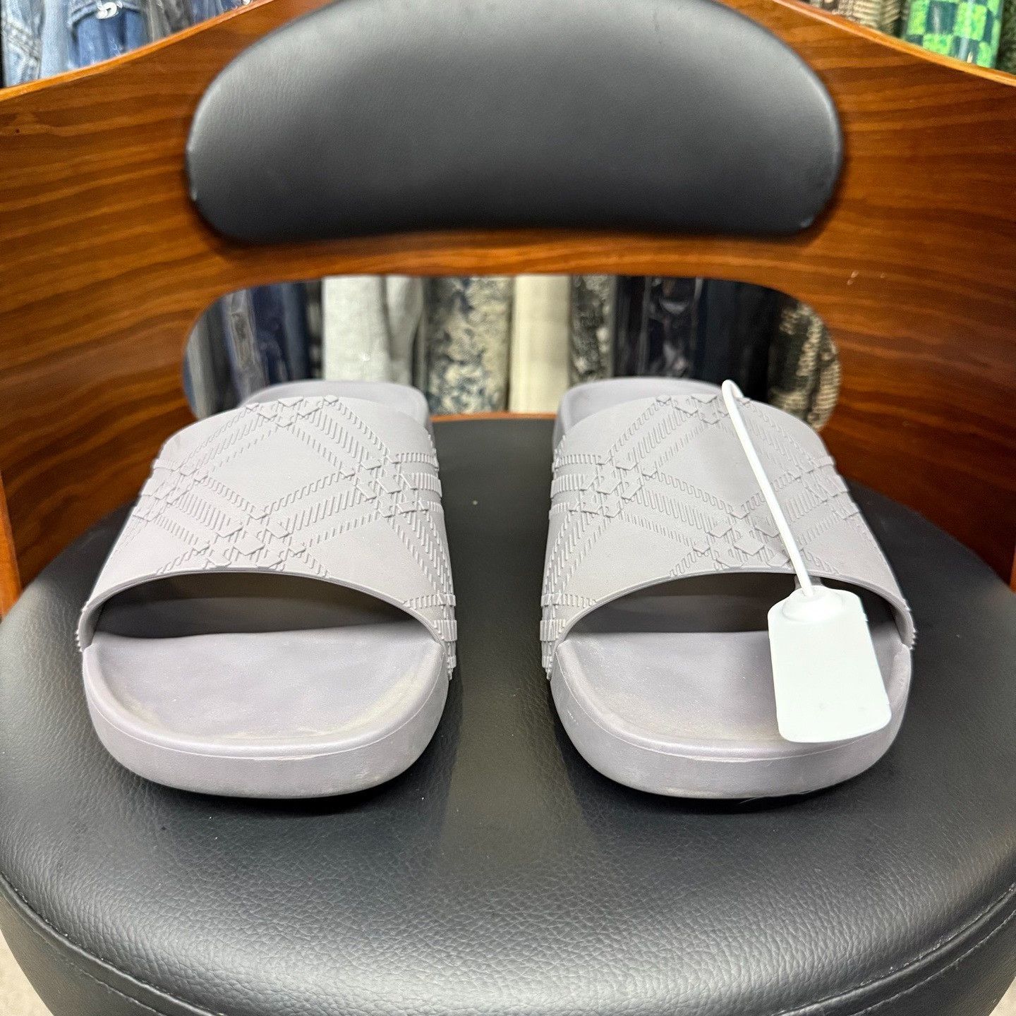 Burberry Burberry Sandals 10 Men Size US 10 / EU 43 - 2 Thumbnail