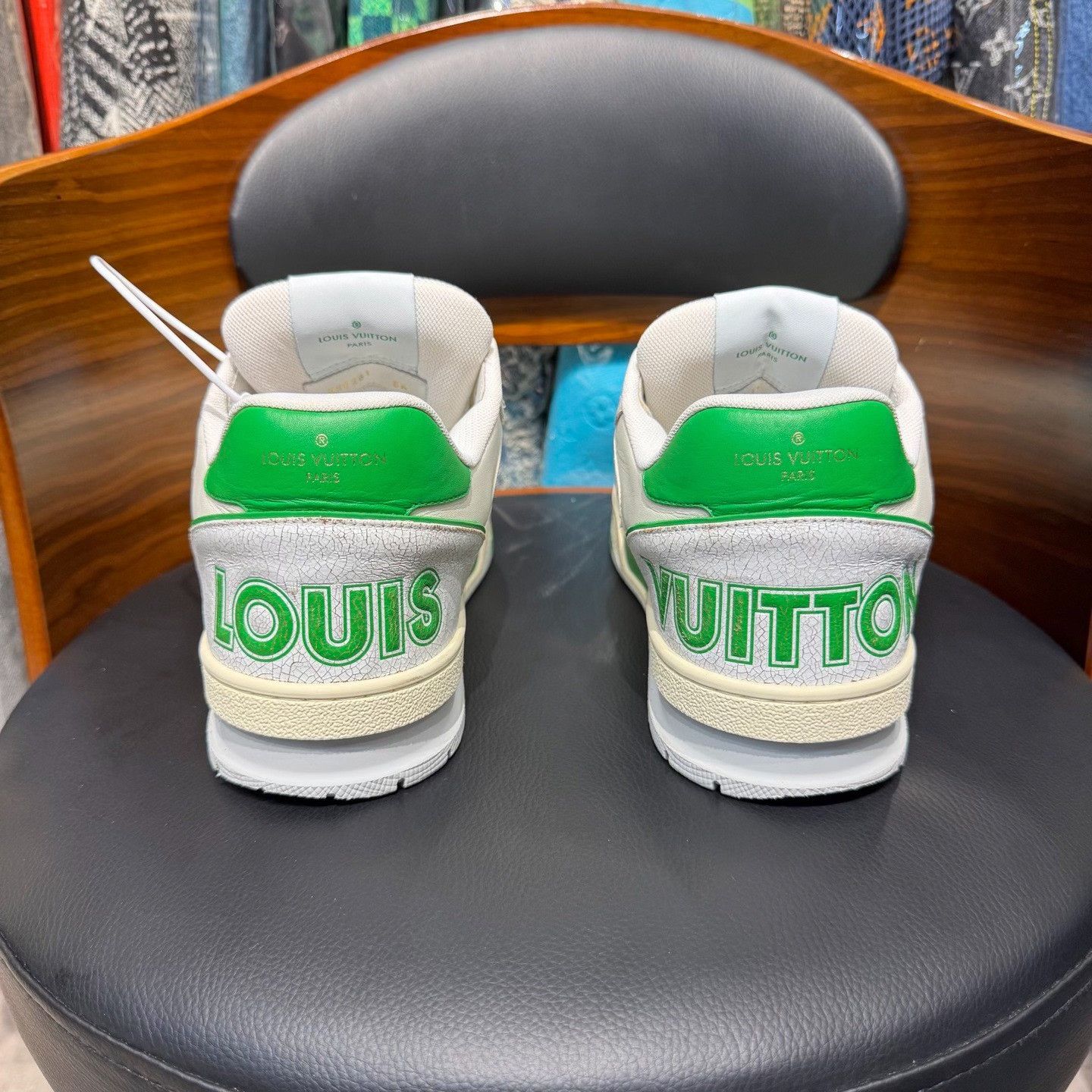 Louis Vuitton Louis Vuitton Training Green Lowtop Sneakers 8 Men Size US 8 / EU 41 - 3 Thumbnail