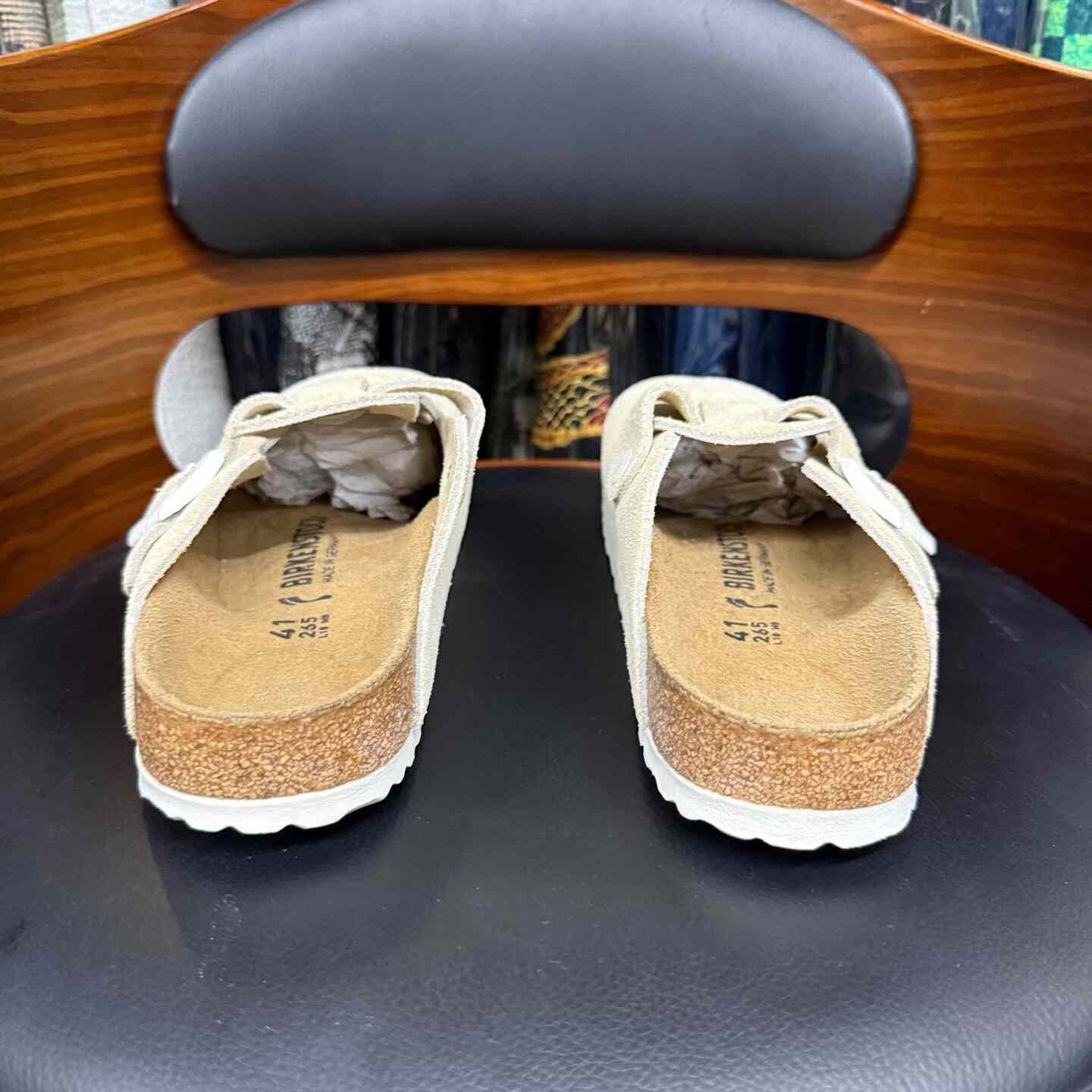 Birkenstock Birkenstock White Sandals 8.5 Men Size US 8.5 / EU 41-42 - 3 Thumbnail