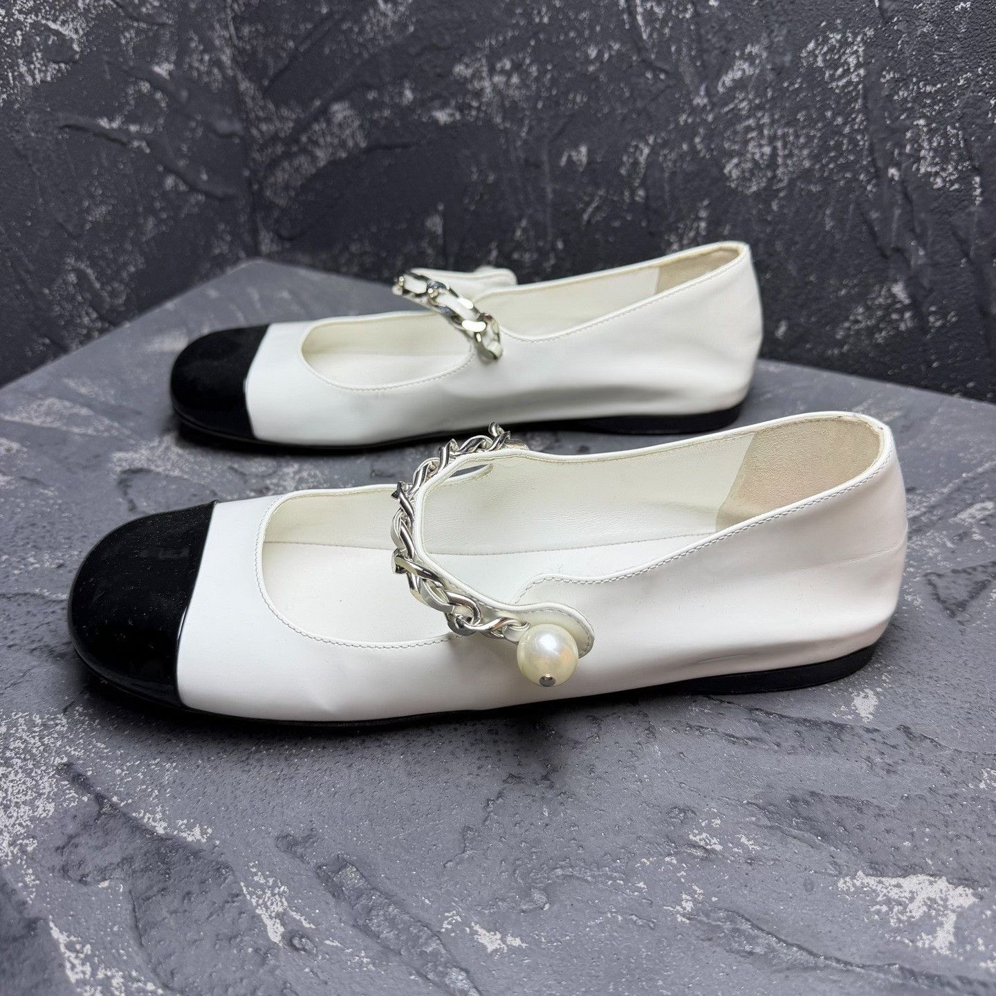 Miu Miu Miu Miu Lowtop Sneakers 37 Women Size US 6.5 / IT 36.5 - 2 Thumbnail