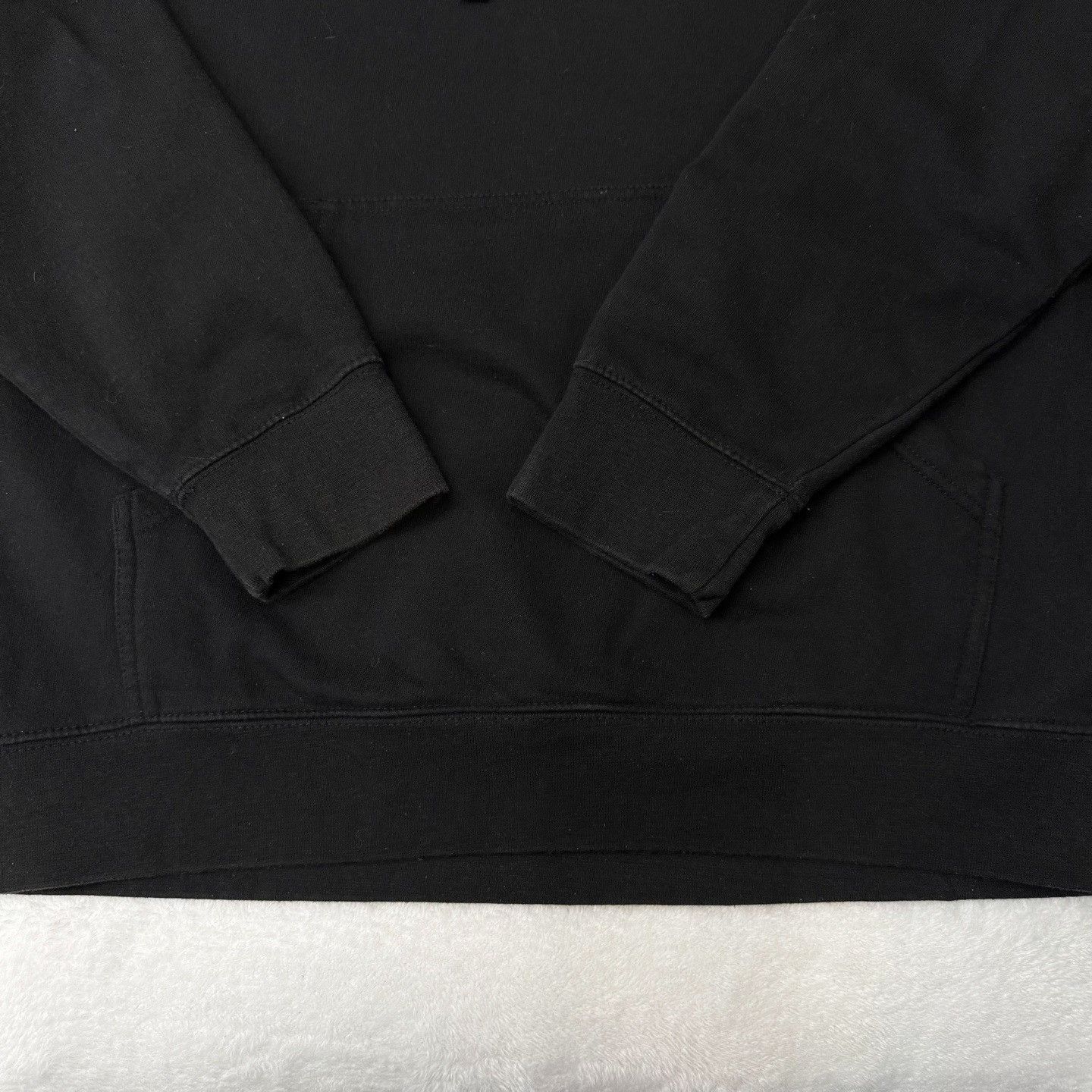 Other Black Hoodie m Men Size US M / EU 48-50 / 2 - 2 Thumbnail