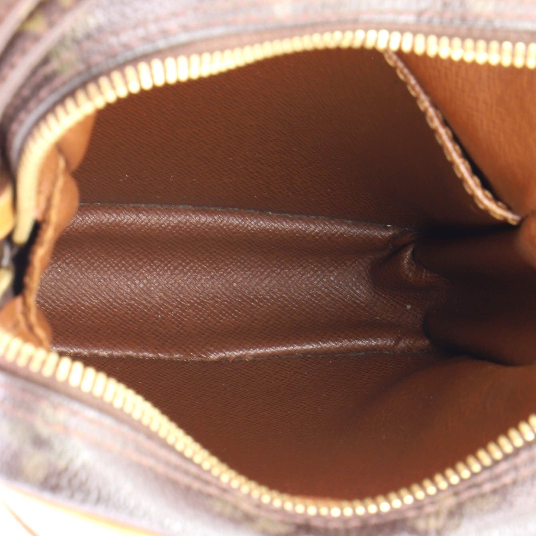 Louis Vuitton Danube Handbag Size ONE SIZE - 5 Thumbnail