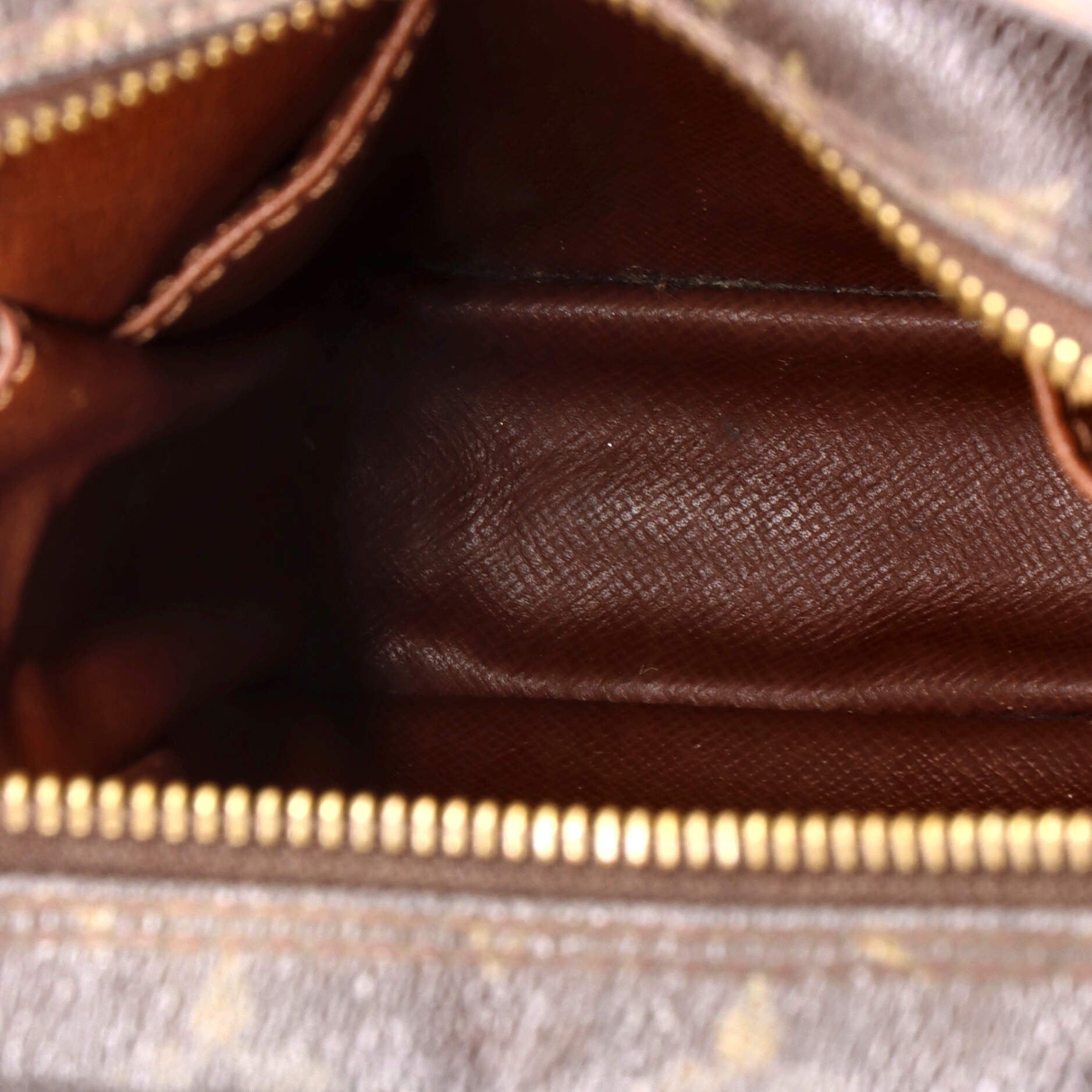 Louis Vuitton Amazone Bag Size ONE SIZE - 5 Thumbnail
