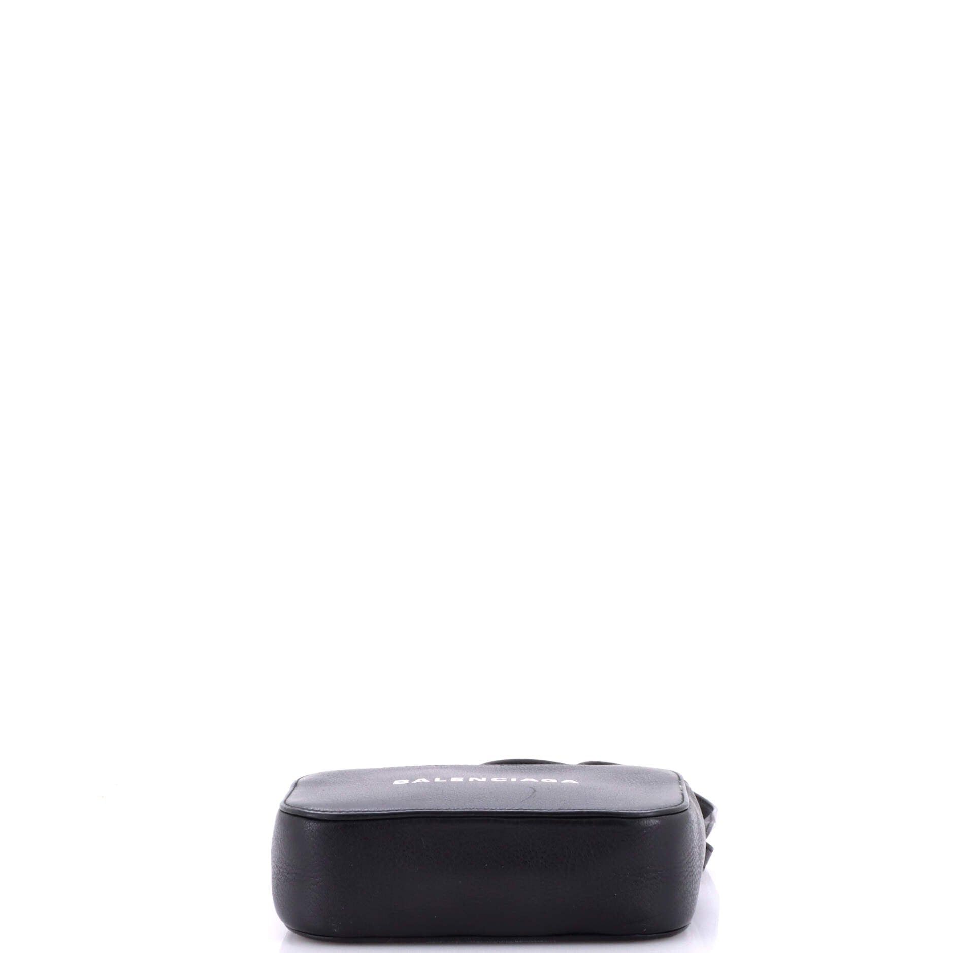 Balenciaga Everyday Camera Bag Size ONE SIZE - 4 Thumbnail