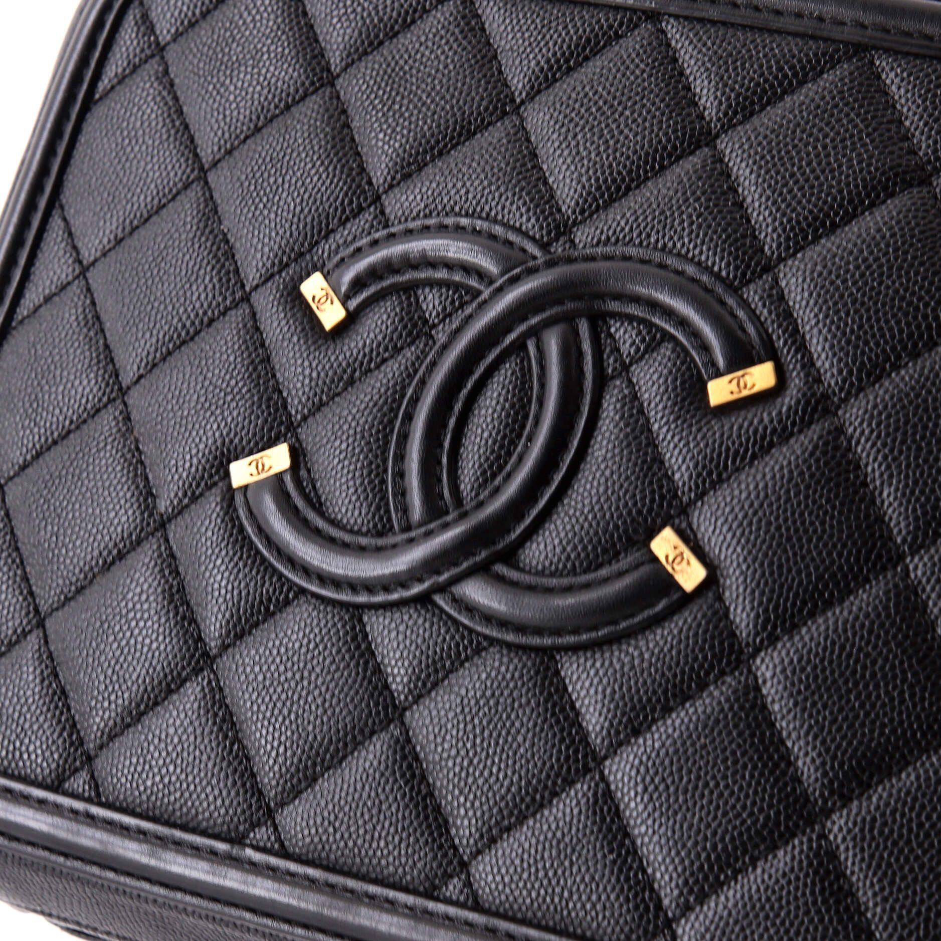 Chanel Filigree Vanity Case Size ONE SIZE - 6 Thumbnail