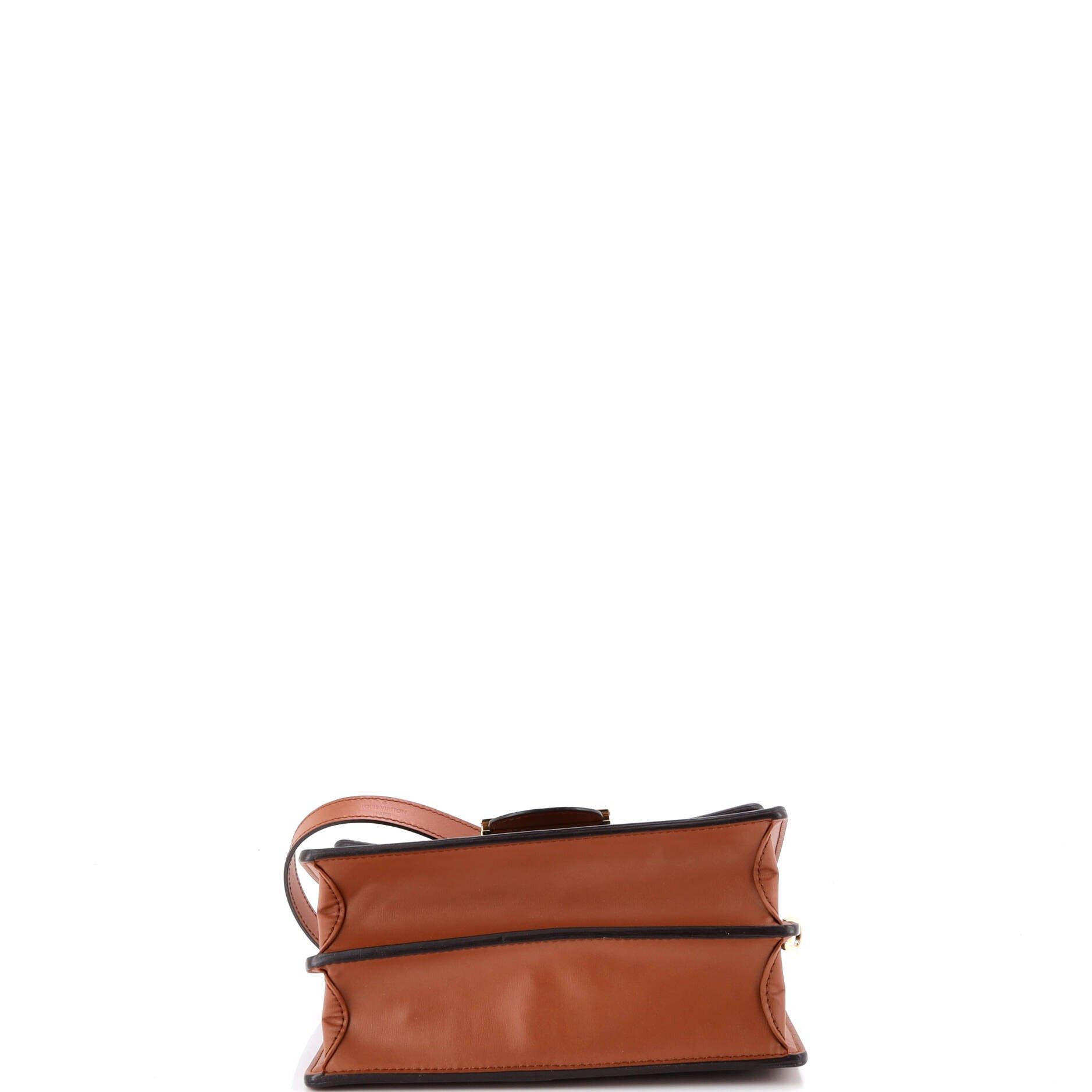 Louis Vuitton Dauphine Shoulder Bag Size ONE SIZE - 4 Thumbnail
