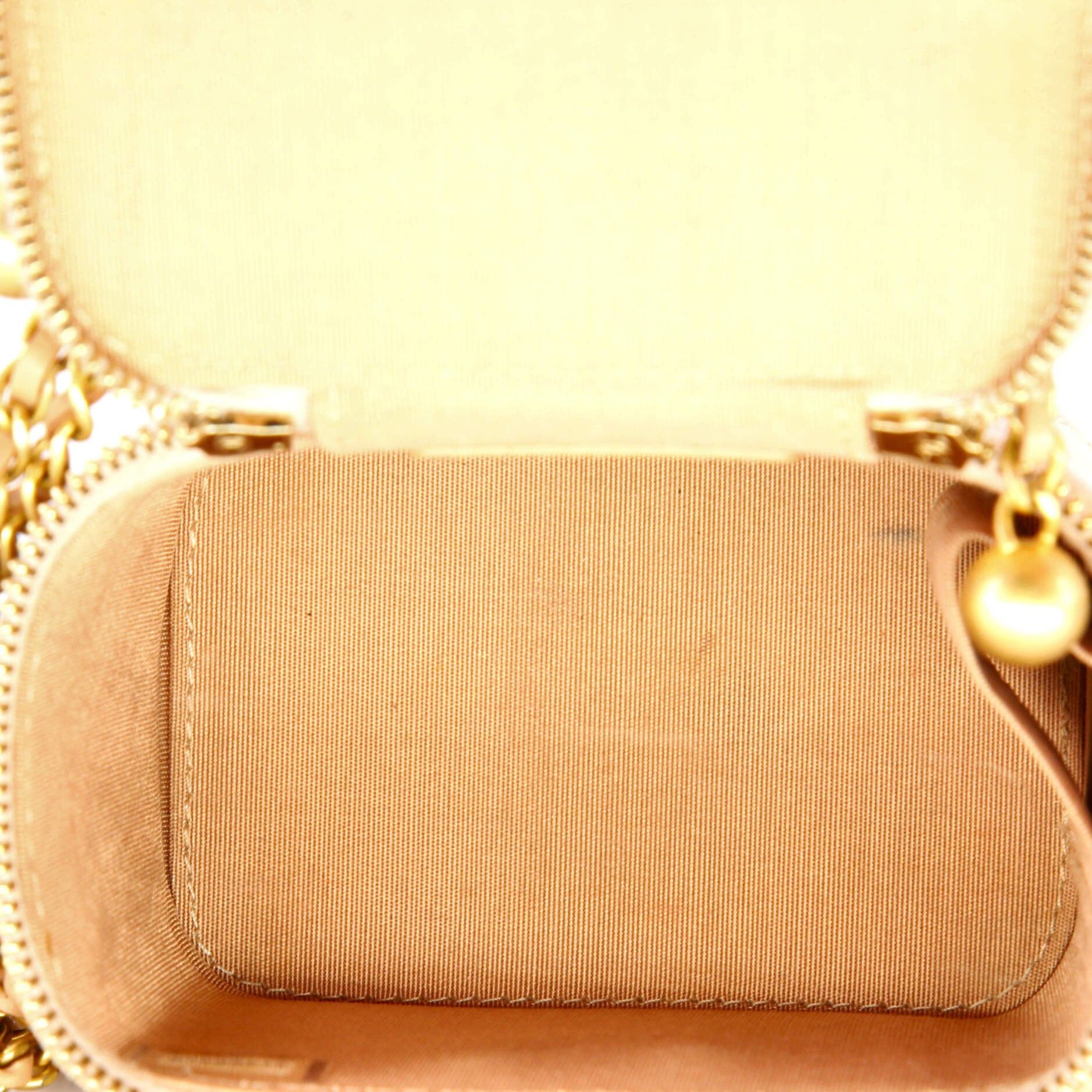 Chanel Pearl Crush Vanity Case with Chain Size ONE SIZE - 5 Thumbnail