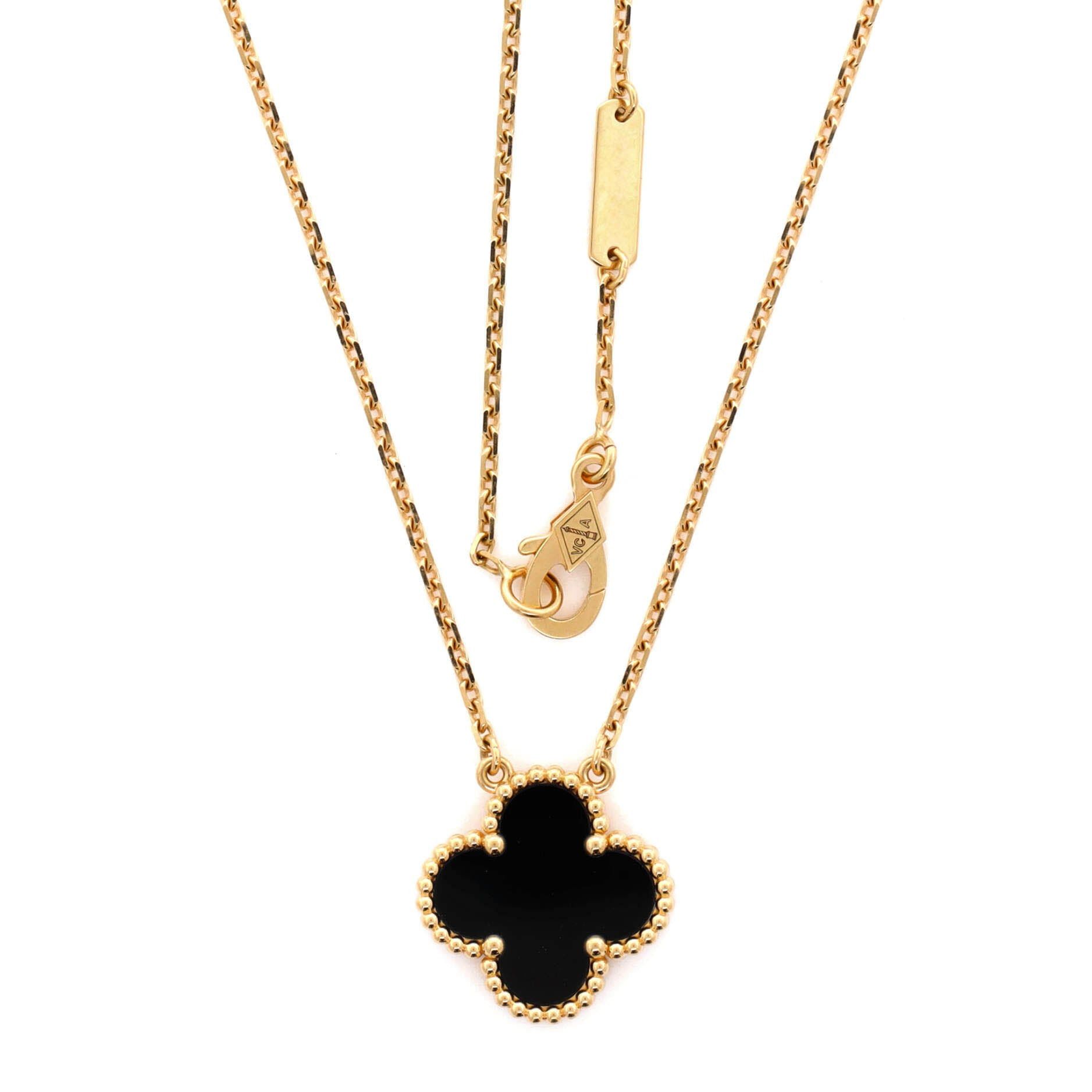 Van Cleef & Arpels Vintage Alhambra Pendant Necklace Size ONE SIZE - 2 Thumbnail