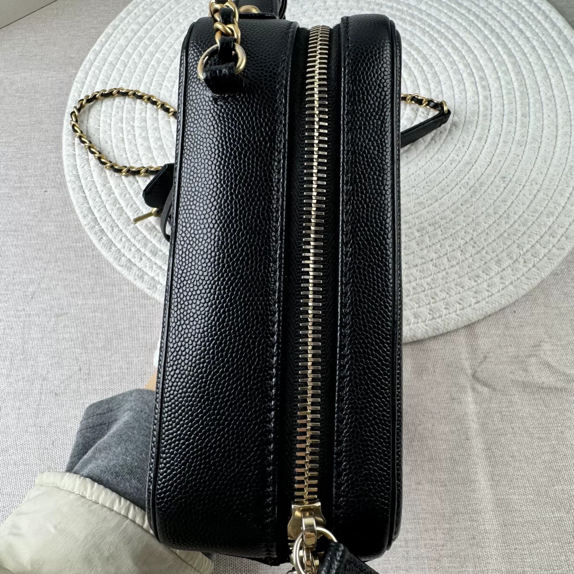 Chanel Pre-loved Bag Very good condition Size ONE SIZE - 6 Thumbnail