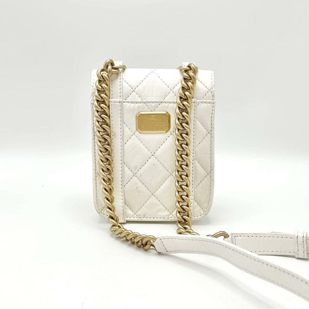 Chanel Pre-loved Bag Very good condition Size ONE SIZE - 2 Thumbnail