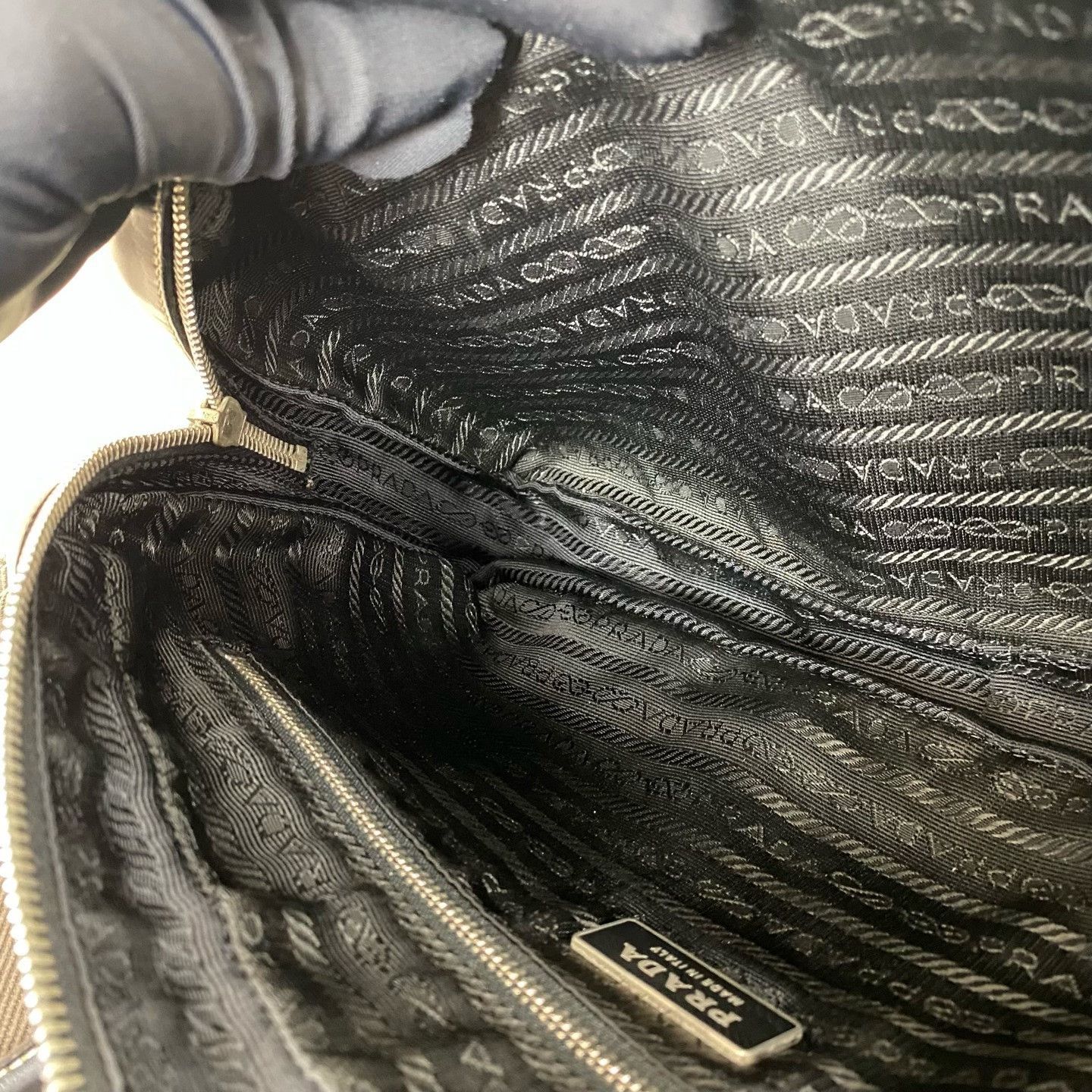 Prada Pre-loved Bag Very good condition Size ONE SIZE - 6 Thumbnail