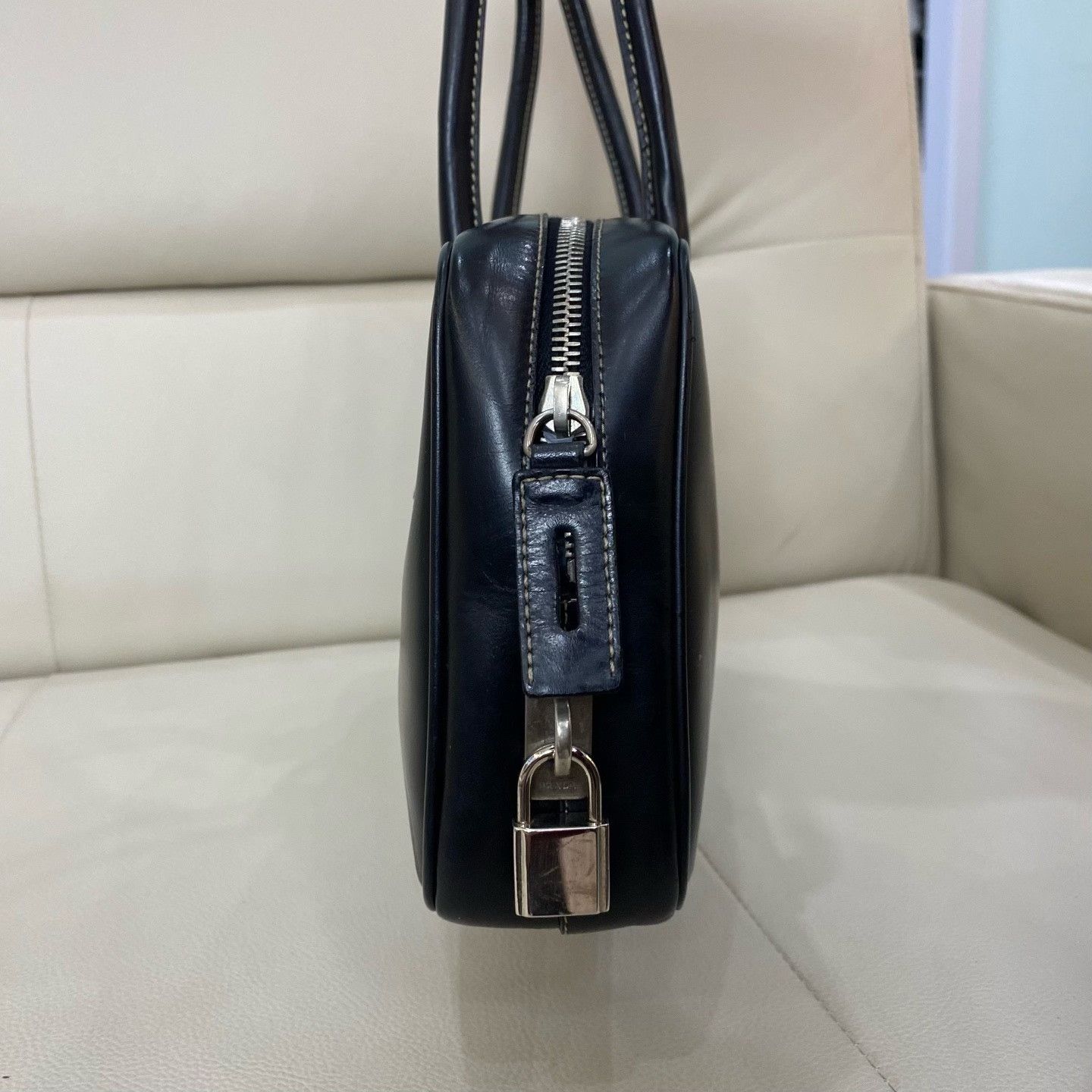 Prada Pre-loved Bag Very good condition Size ONE SIZE - 3 Thumbnail