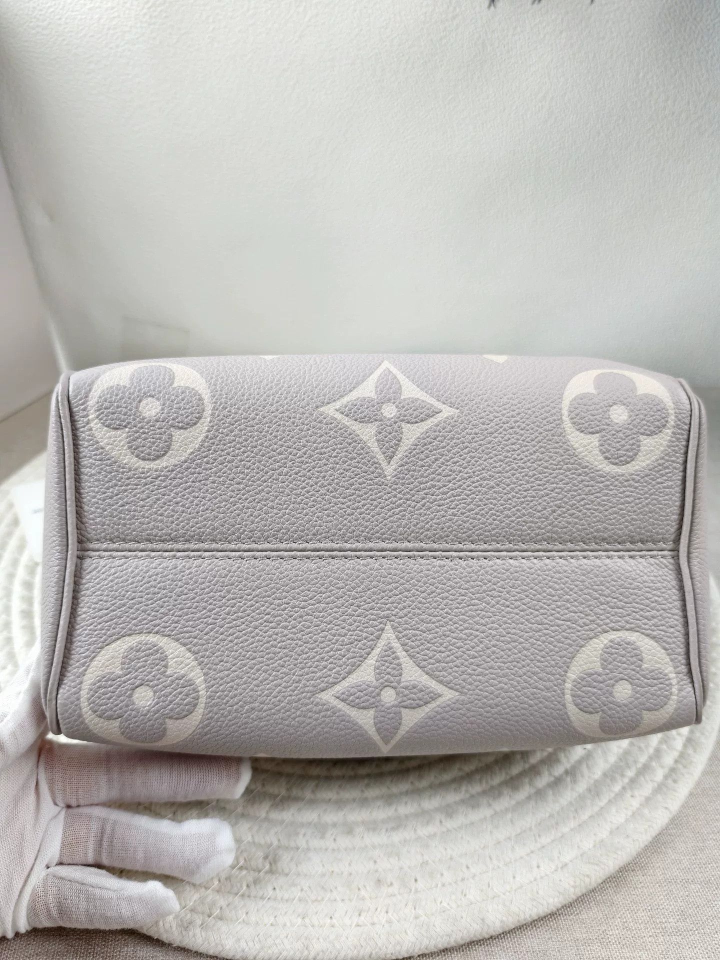Louis Vuitton Pre-loved Bag Very good condition Size ONE SIZE - 8 Thumbnail