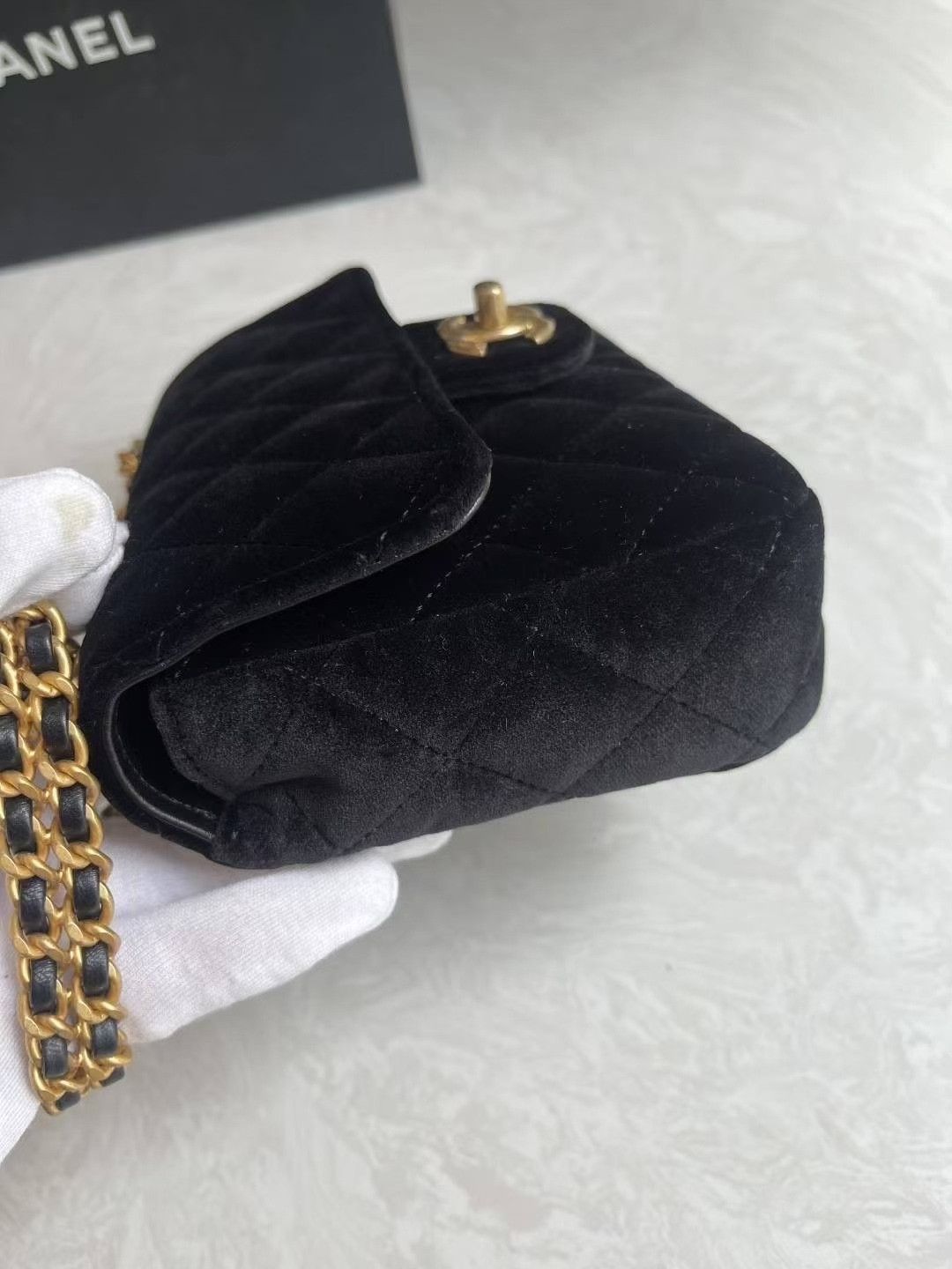 Chanel Pre-loved Bag Very good condition Size ONE SIZE - 4 Thumbnail