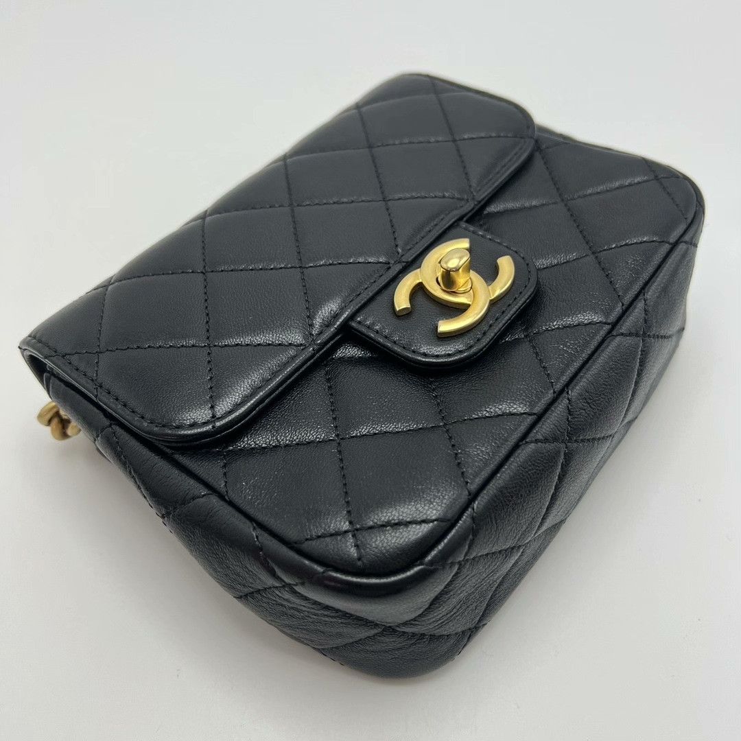 Chanel Pre-loved Bag Very good condition Size ONE SIZE - 3 Thumbnail