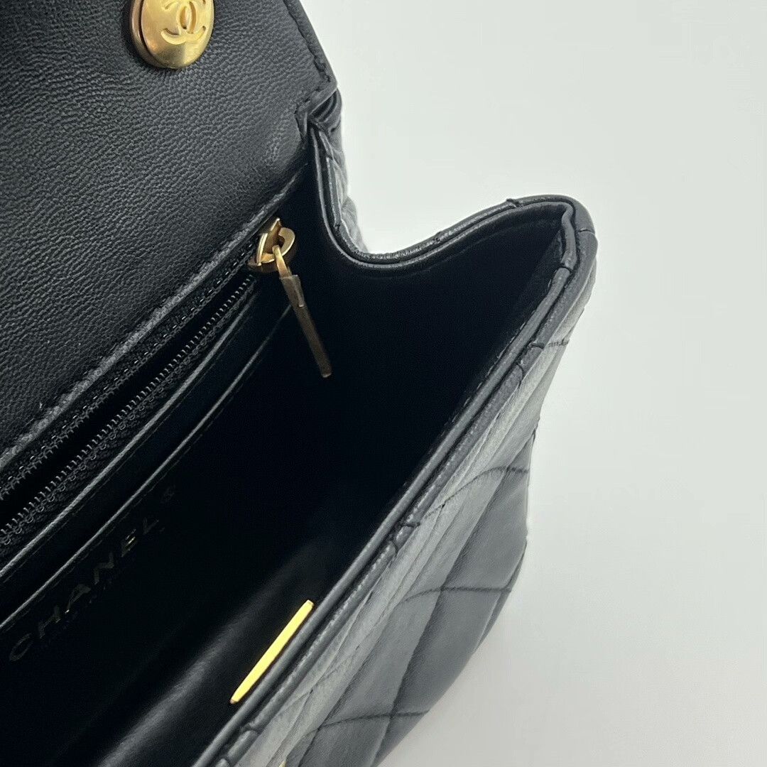 Chanel Pre-loved Bag Very good condition Size ONE SIZE - 6 Thumbnail