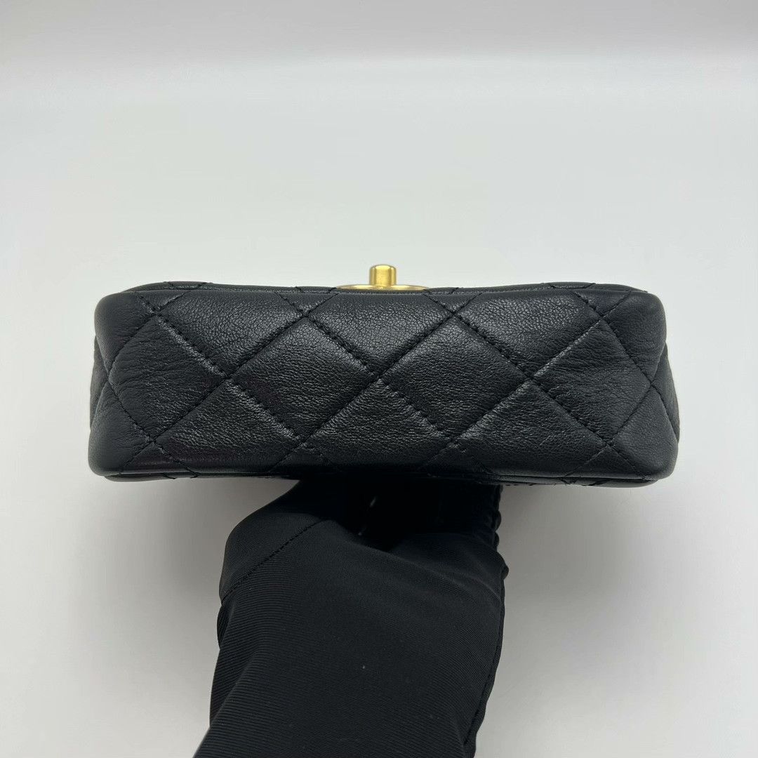 Chanel Pre-loved Bag Very good condition Size ONE SIZE - 5 Thumbnail