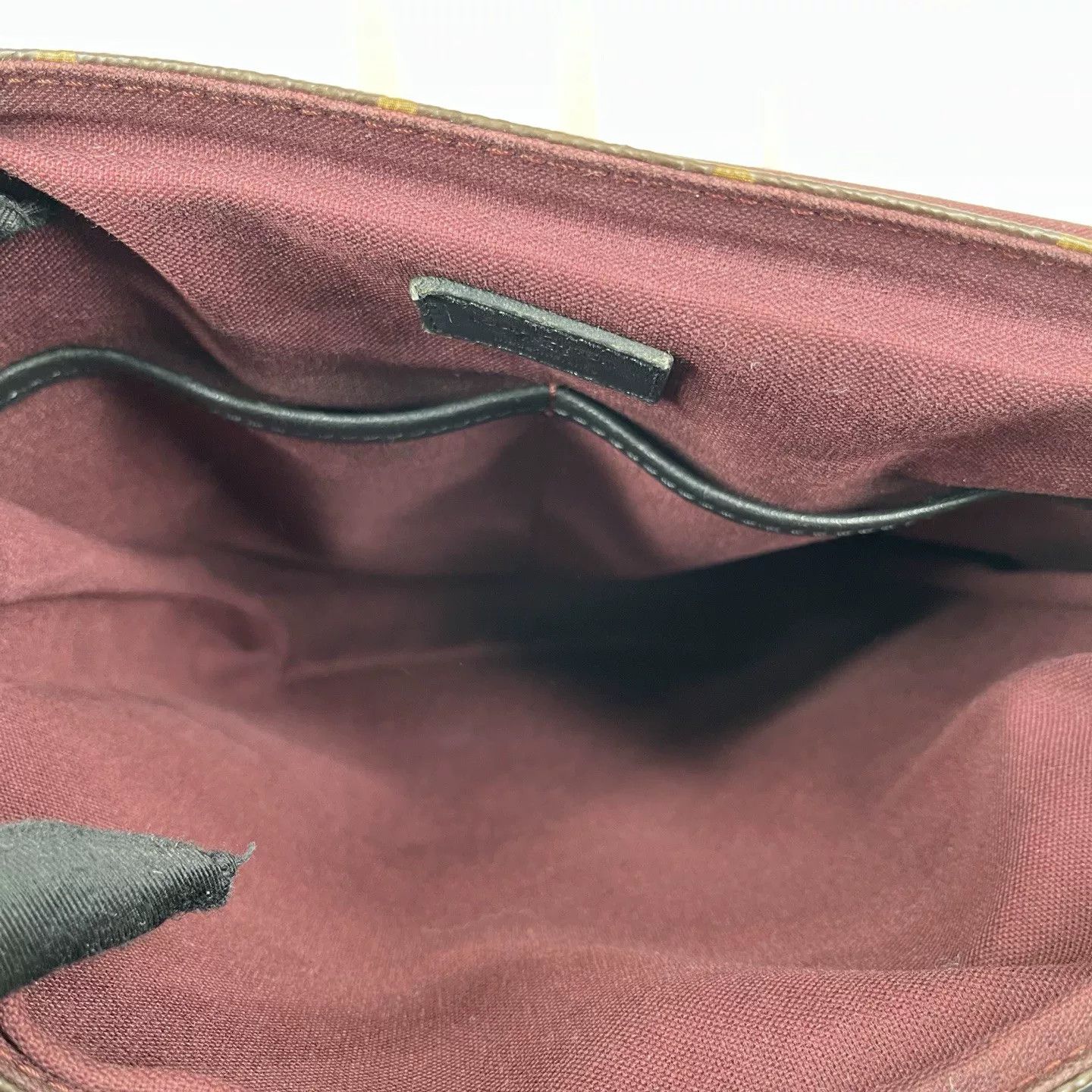 Louis Vuitton Pre-loved Bag Very good condition Size ONE SIZE - 4 Thumbnail