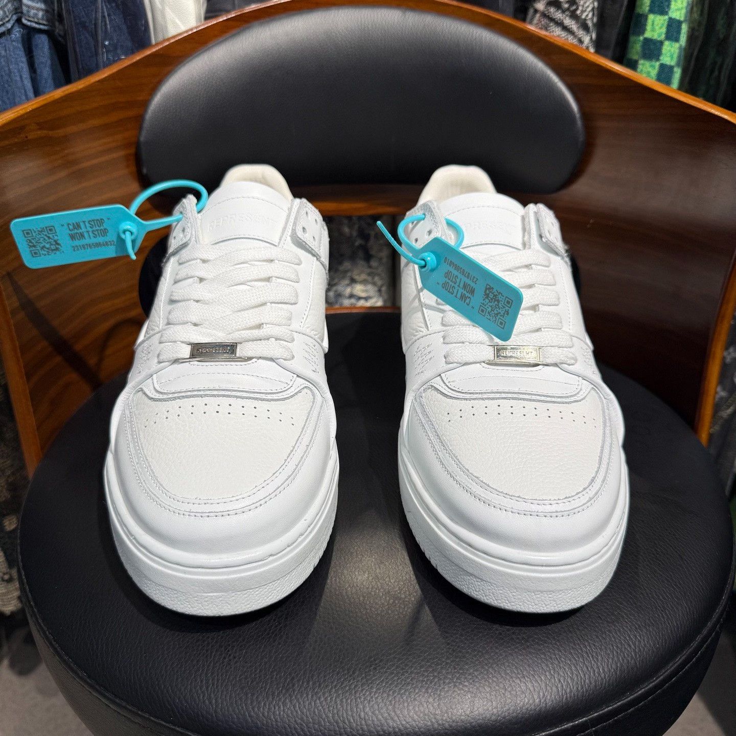 Other Leather White Lowtop Sneakers 47 Men Size US 13 / EU 46 - 2 Thumbnail
