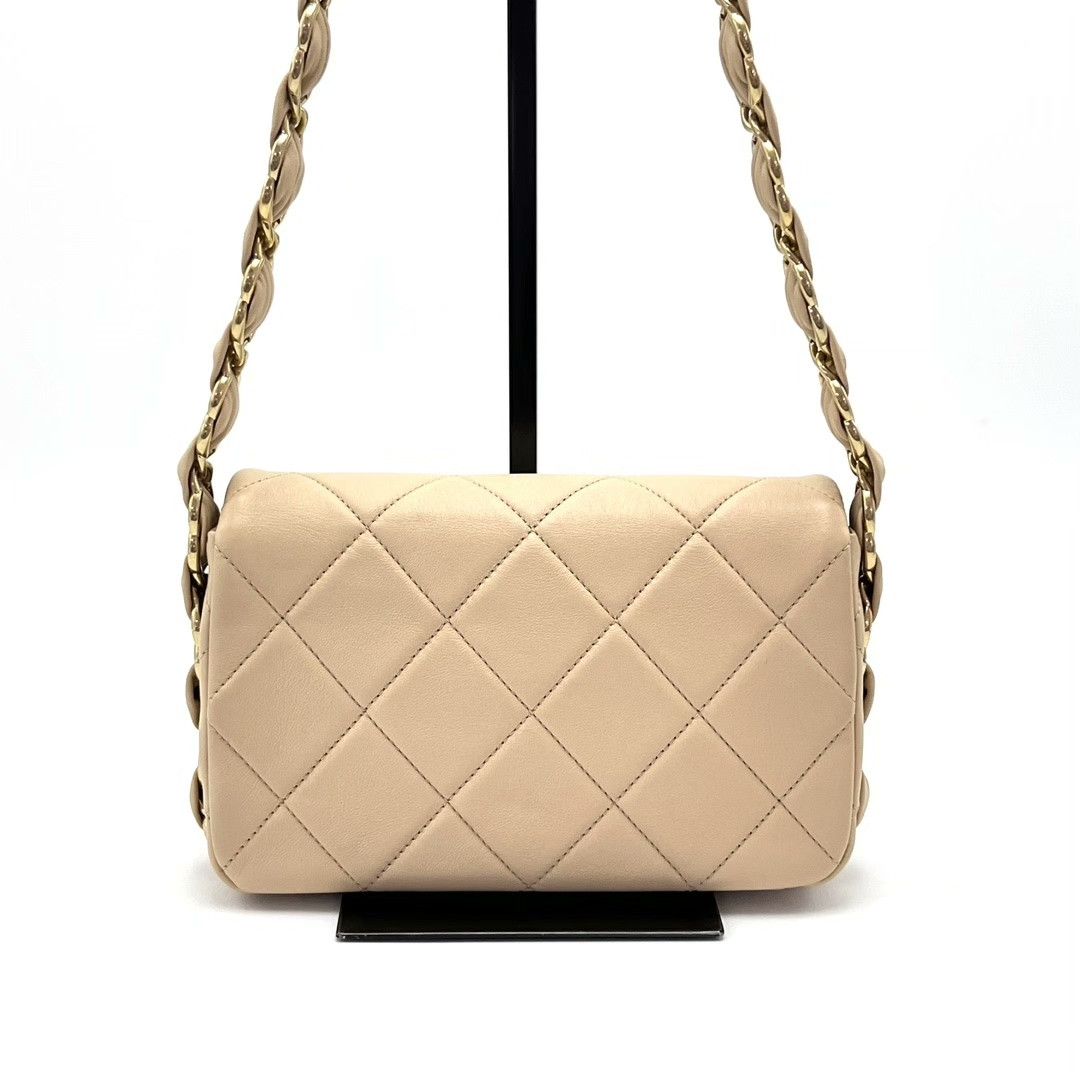 Chanel Pre-loved Bag Very good condition Size ONE SIZE - 2 Thumbnail