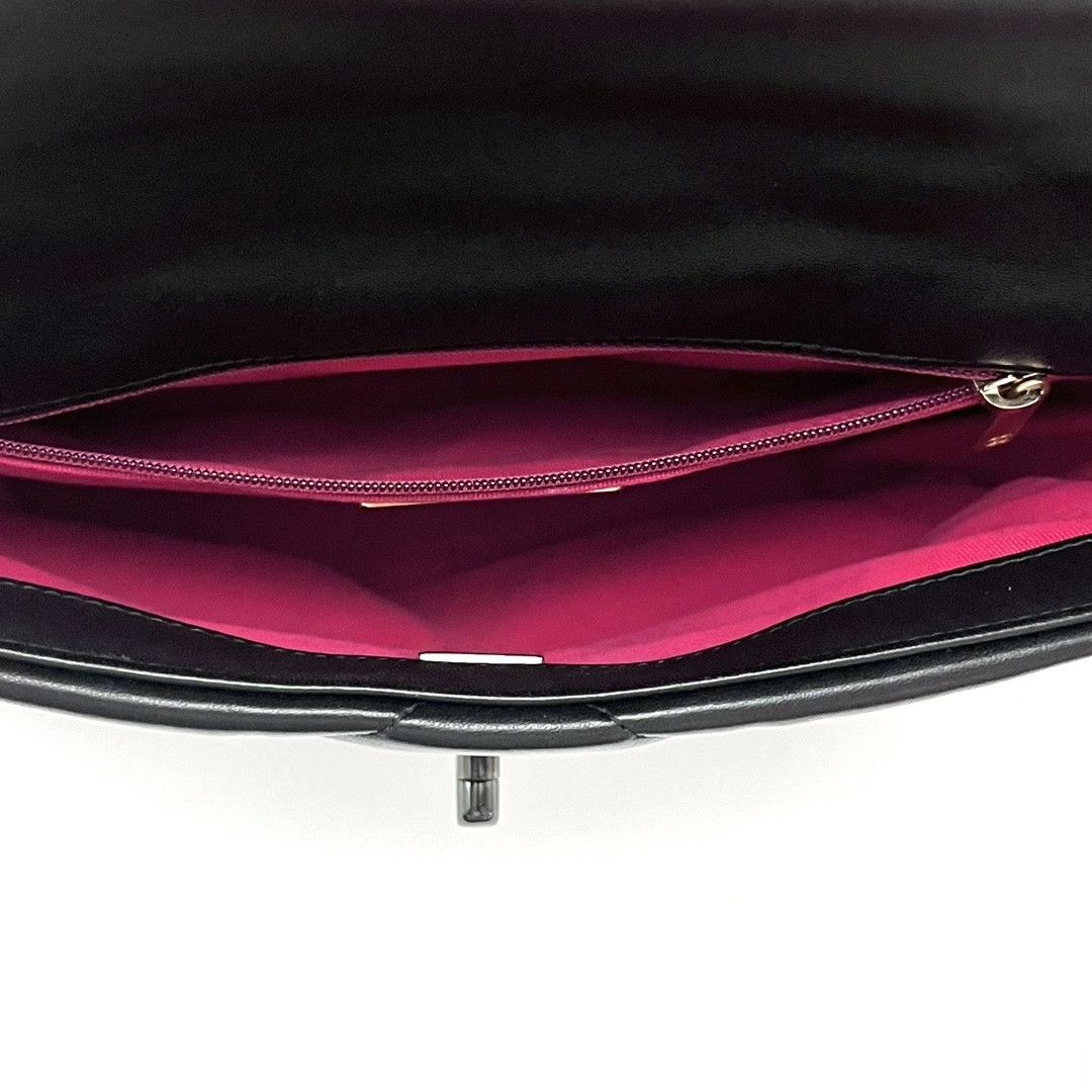 Chanel Pre-loved Bag Very good condition Size ONE SIZE - 6 Thumbnail