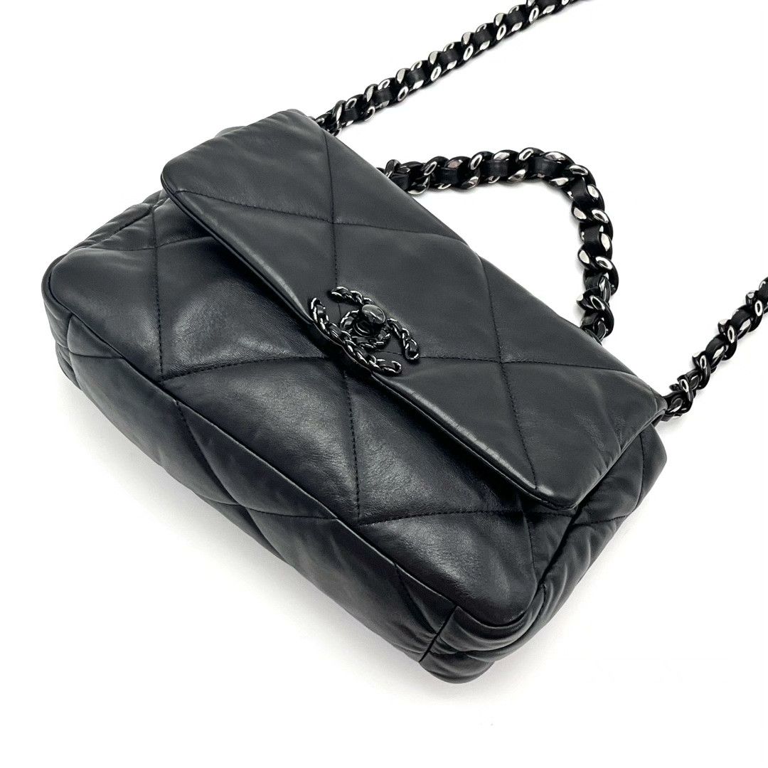 Chanel Pre-loved Bag Very good condition Size ONE SIZE - 4 Thumbnail