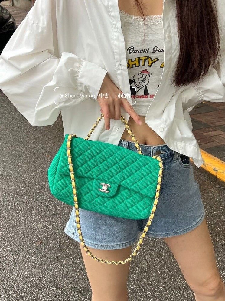 Chanel Pre-loved Bag Very good condition Size ONE SIZE - 9 Thumbnail