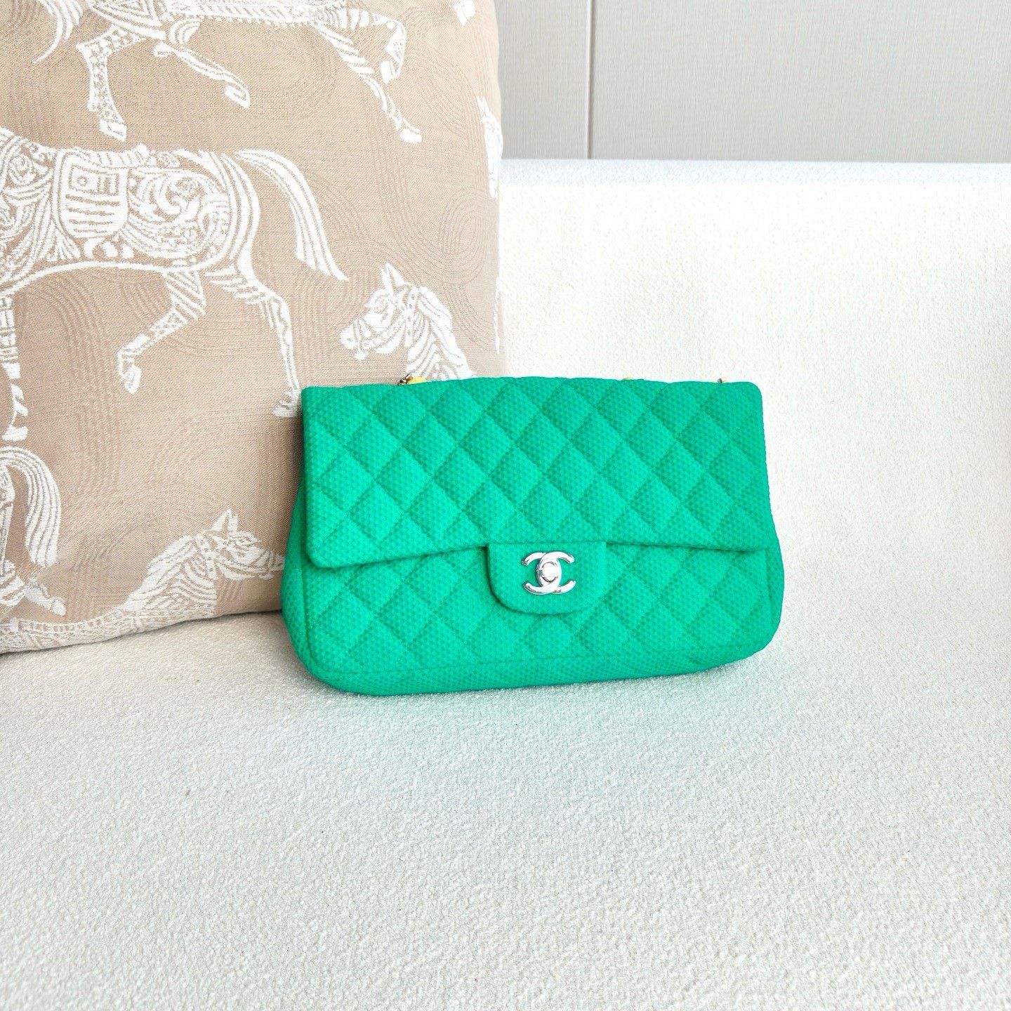 Chanel Pre-loved Bag Very good condition Size ONE SIZE - 6 Thumbnail