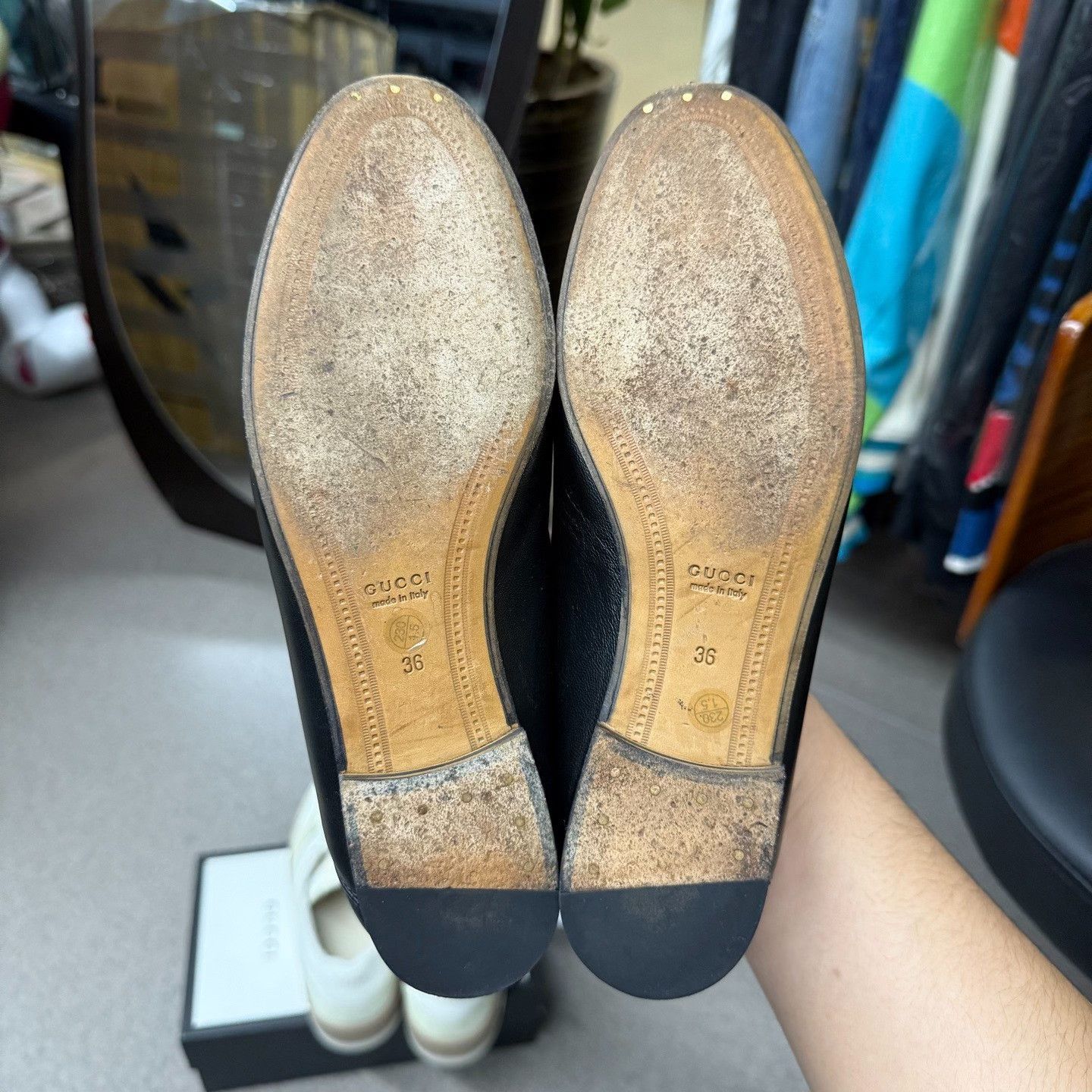 Gucci Gucci Black Lowtop Sneakers us_6 Women Size US 6 / IT 36 - 8 Thumbnail