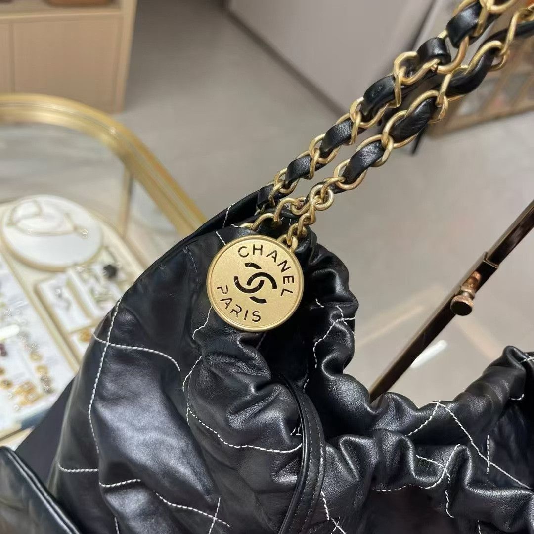 Chanel Pre-loved Bag Very good condition Size ONE SIZE - 6 Thumbnail