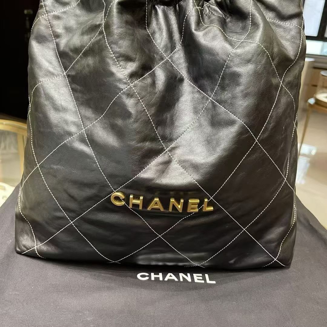 Chanel Pre-loved Bag Very good condition Size ONE SIZE - 4 Thumbnail