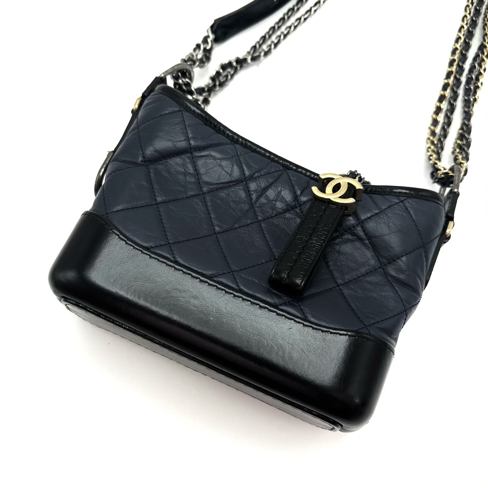 Chanel Pre-loved Bag Very good condition Size ONE SIZE - 5 Thumbnail