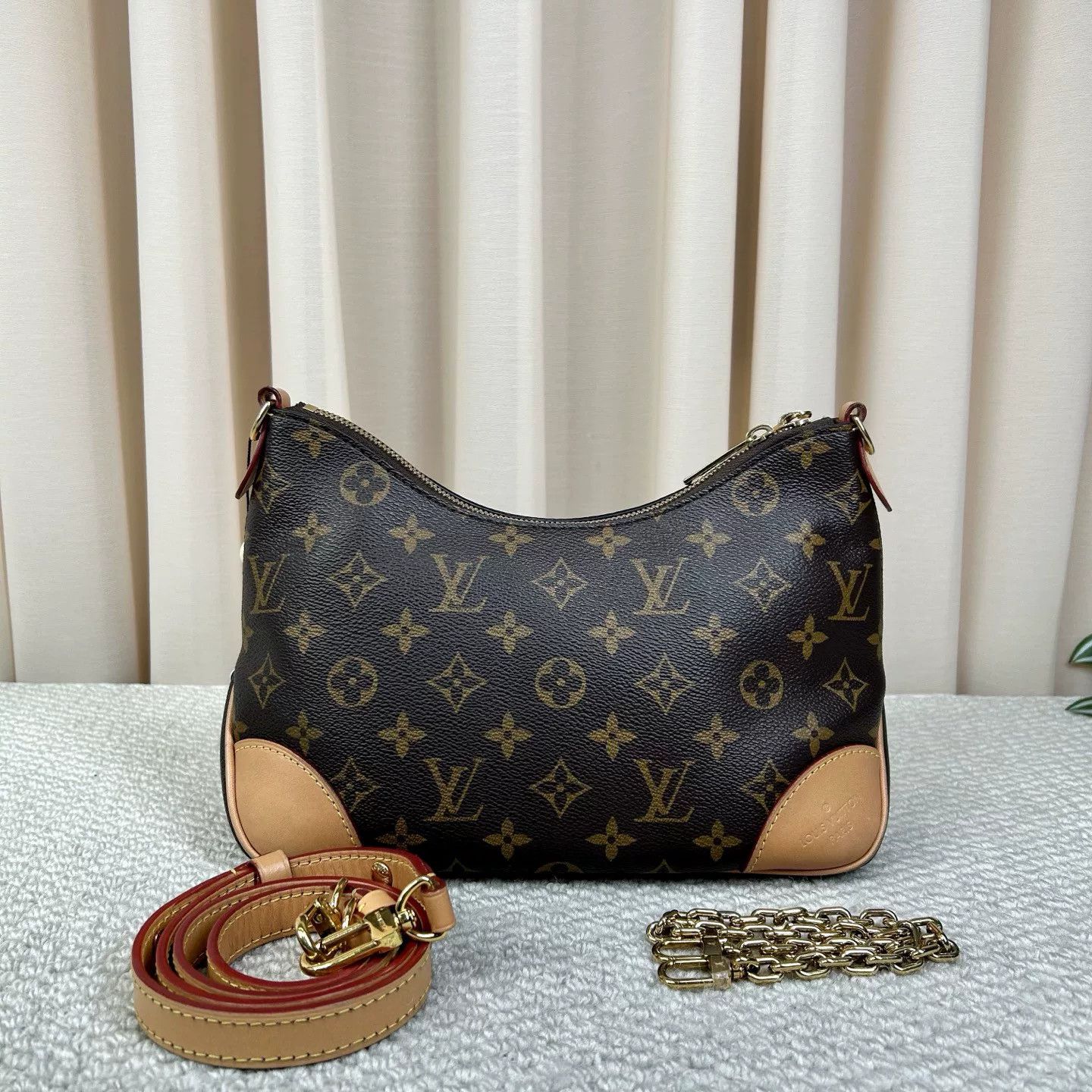 Louis Vuitton Pre-loved Bag Very good condition Size ONE SIZE - 2 Thumbnail