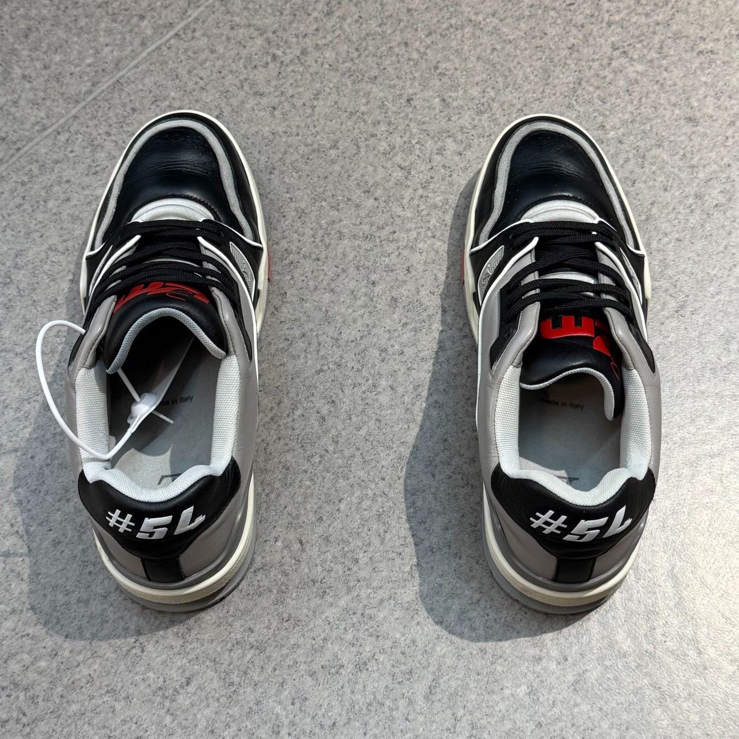 Louis Vuitton Louis Vuitton Training Black Lowtop Sneakers 8.5 Men Size US 8.5 / EU 41-42 - 6 Thumbnail