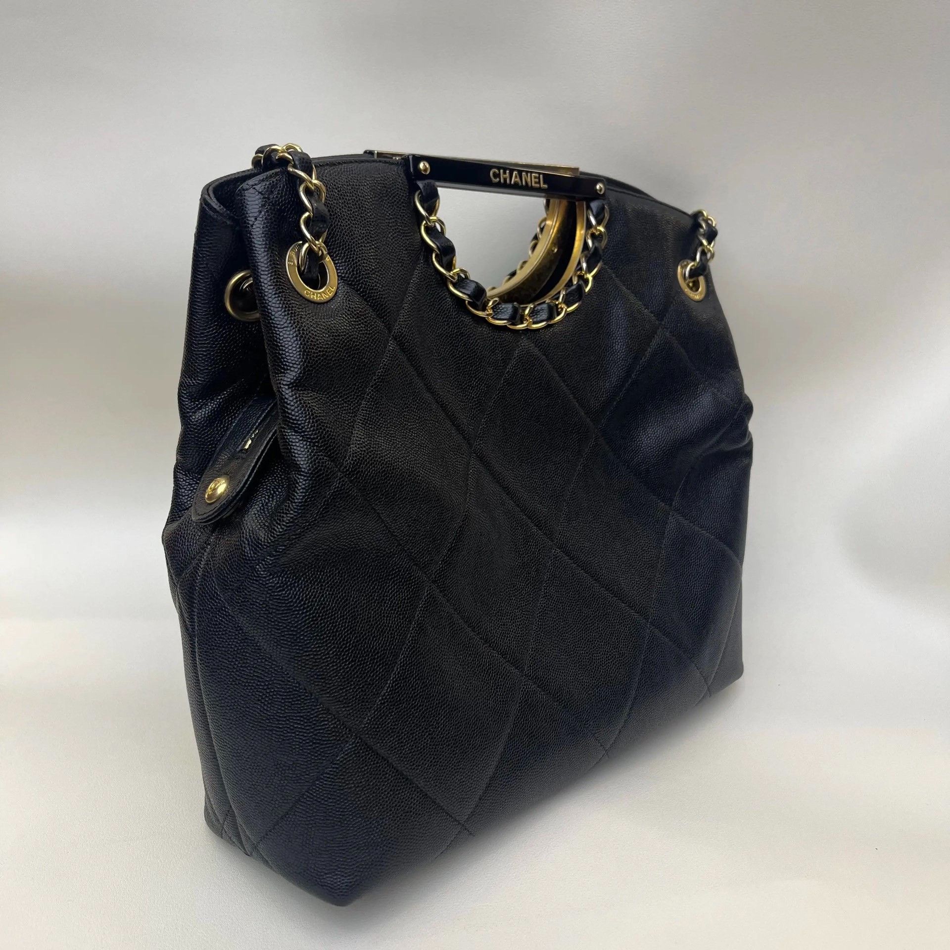 Chanel Pre-loved Bag Very good condition Size ONE SIZE - 2 Thumbnail