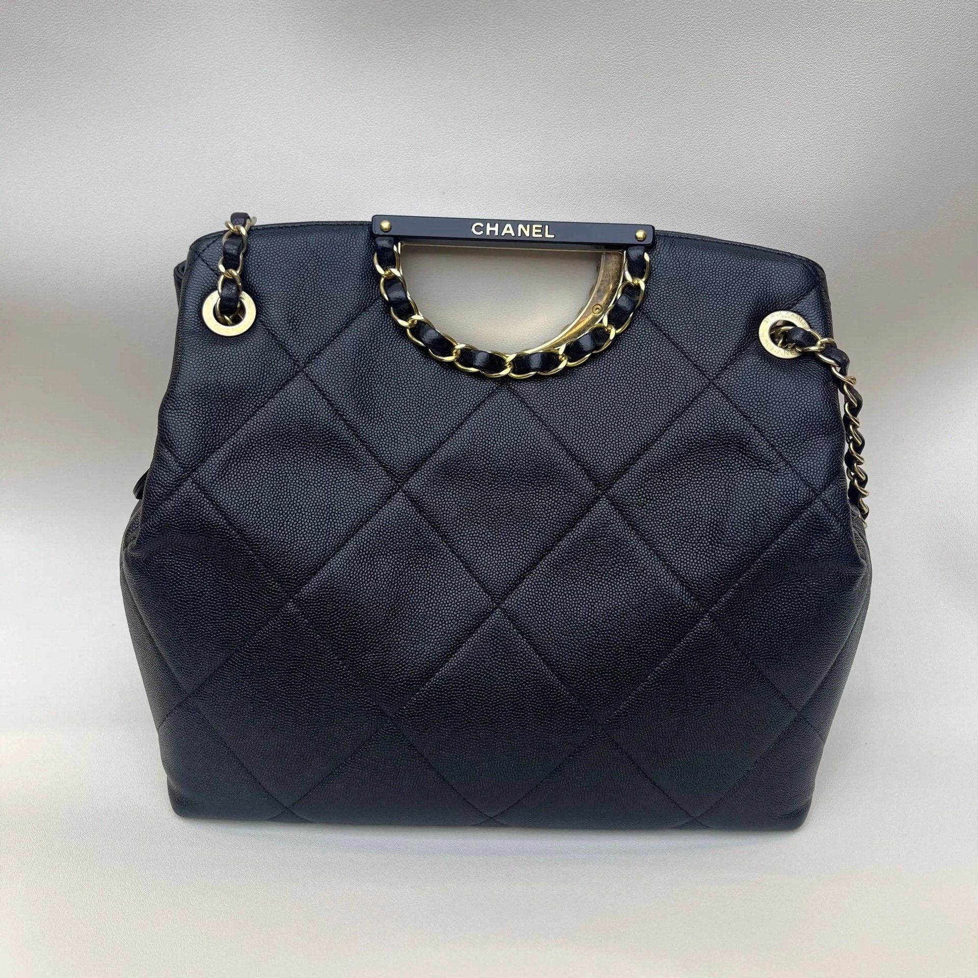 Chanel Pre-loved Bag Very good condition Size ONE SIZE - 6 Thumbnail