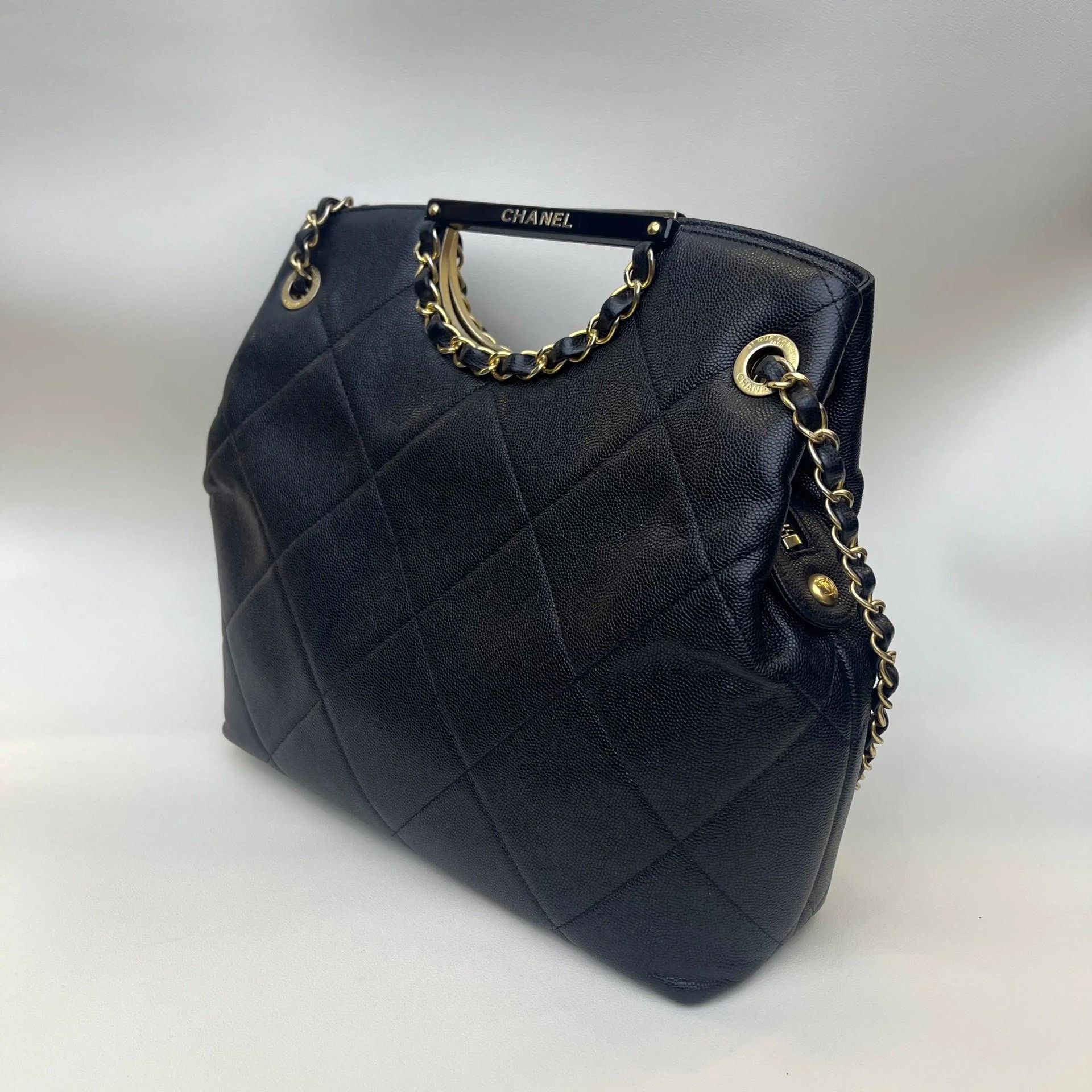 Chanel Pre-loved Bag Very good condition Size ONE SIZE - 5 Thumbnail